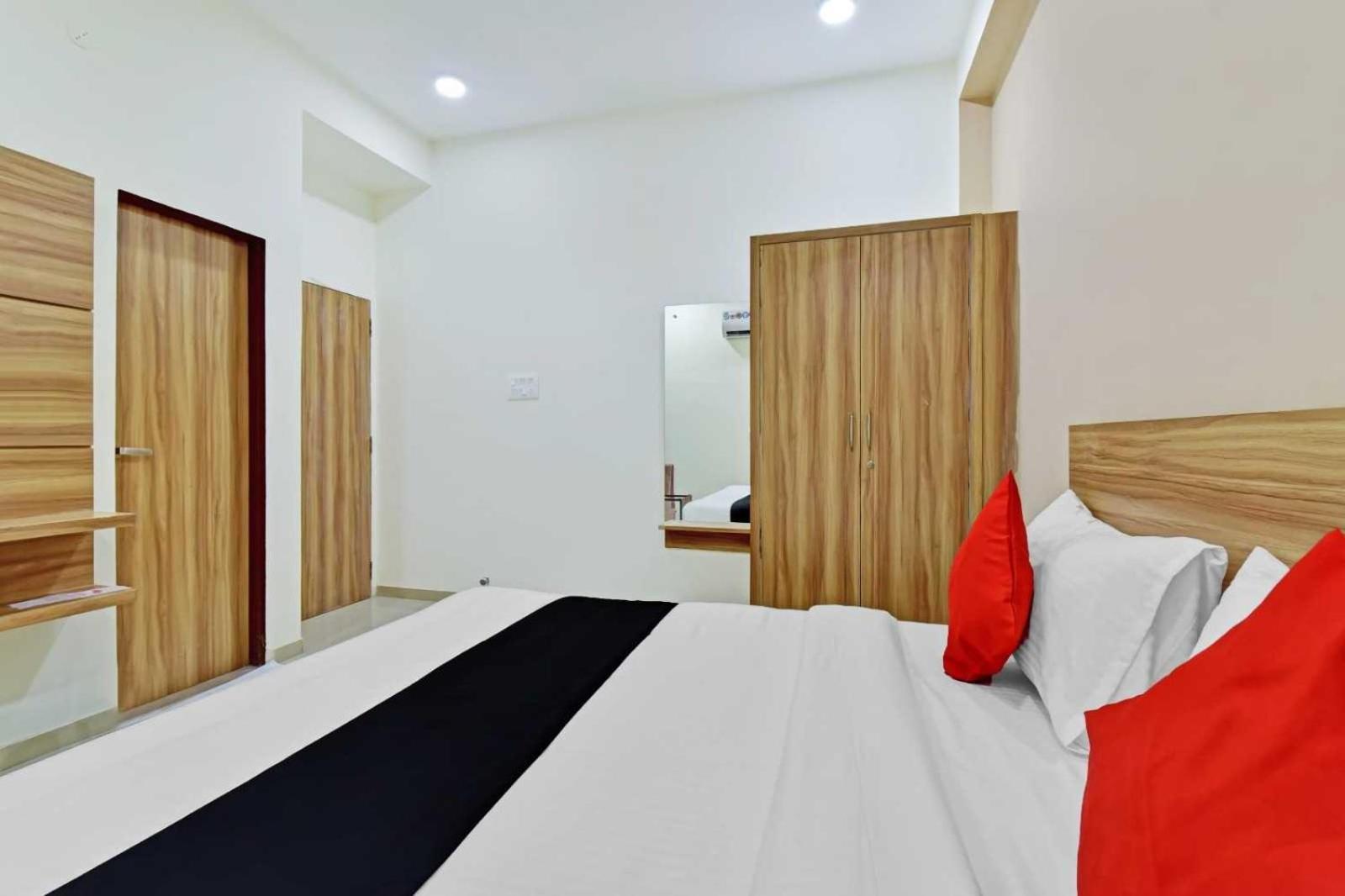 Super Collection O Roxas Hotel 3*