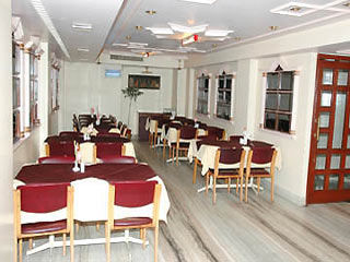 Oyo 15359 Kachandeep Hotel
