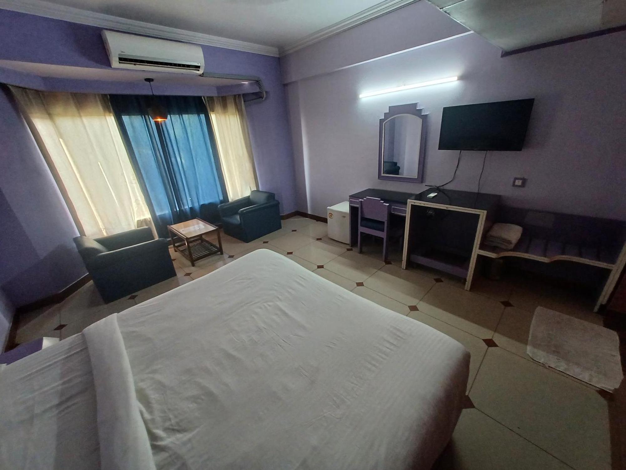 Maya International Hotel Jaipur