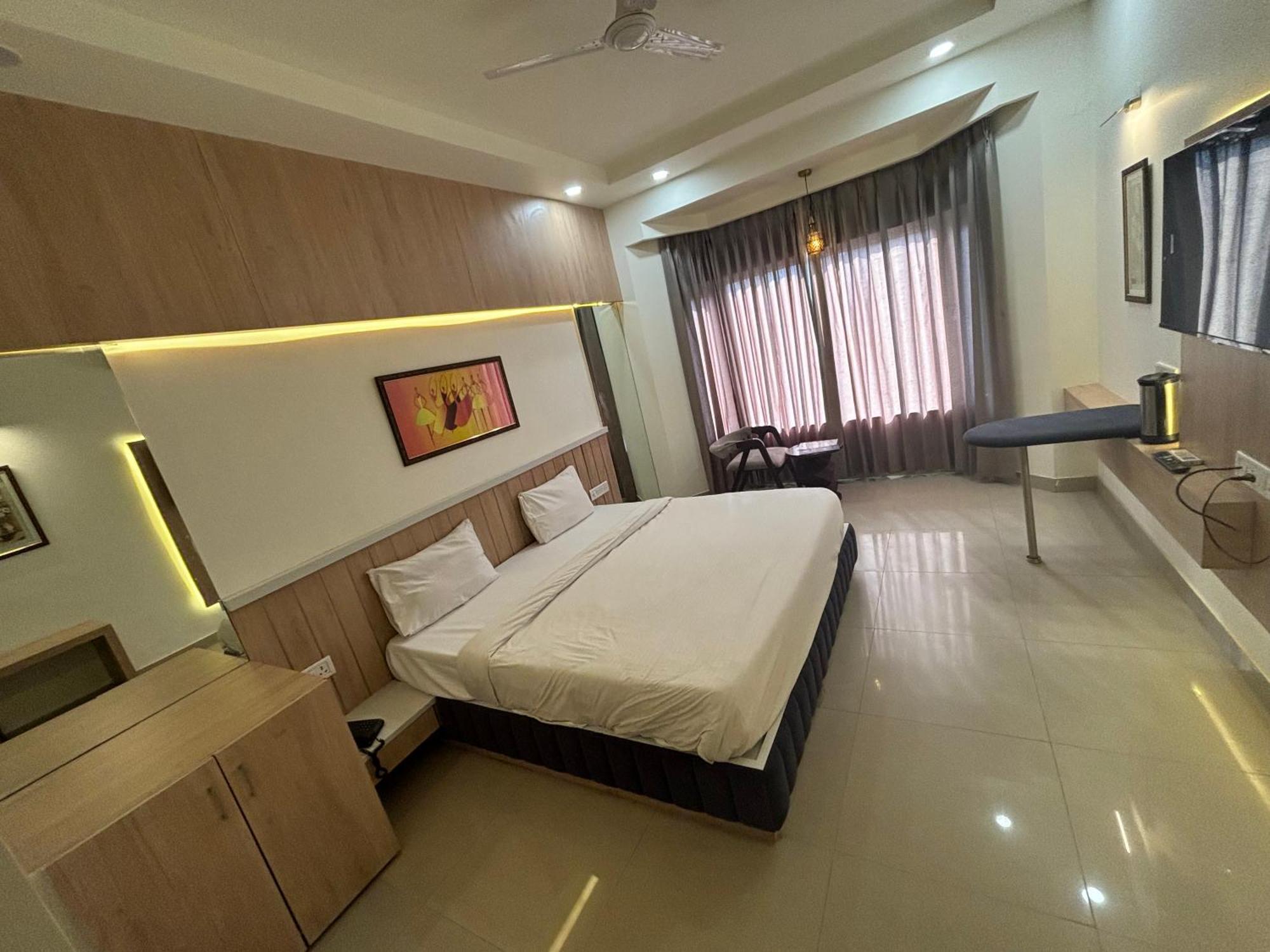 Hotel Maya International 3*