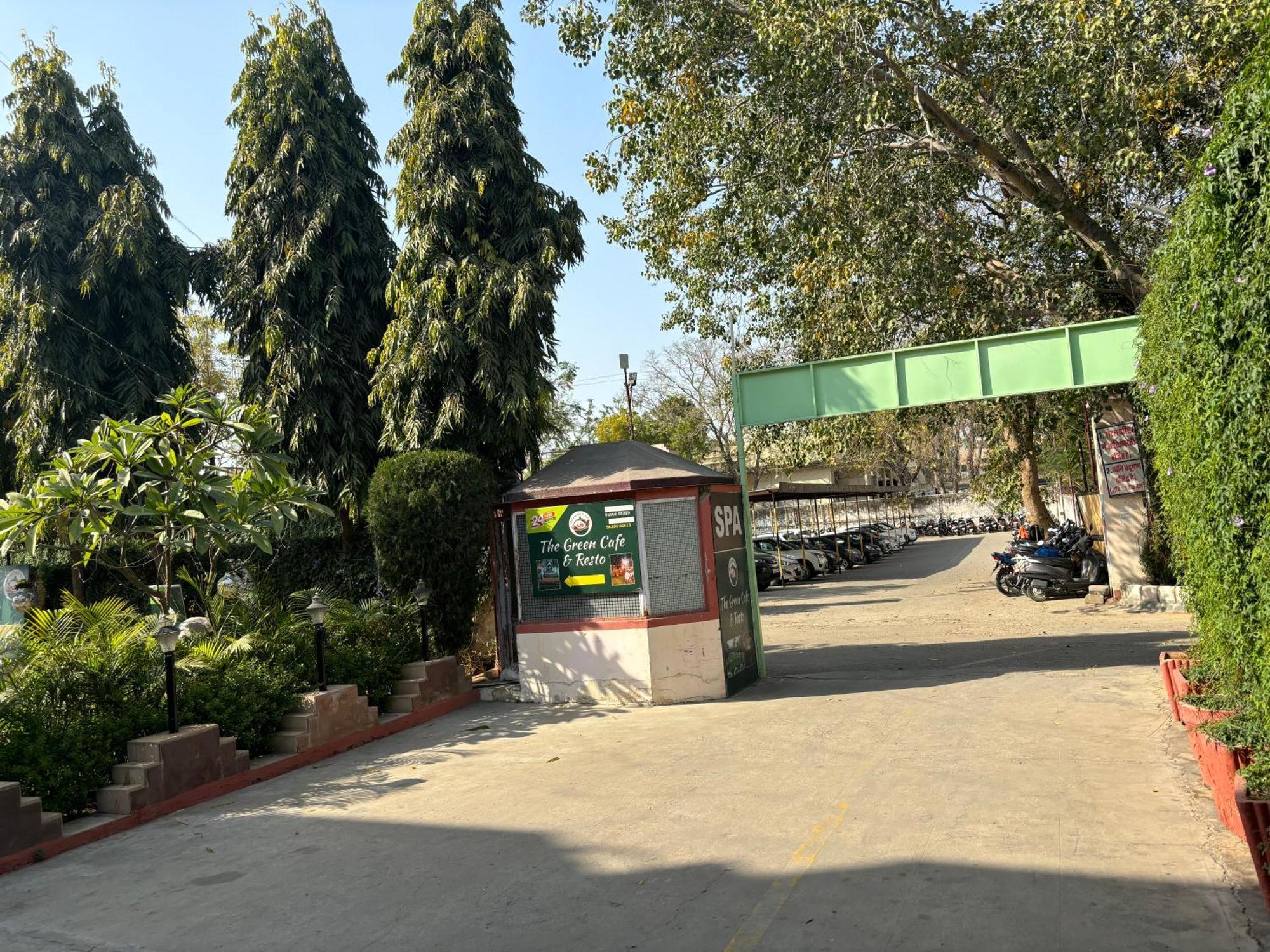 Maya International Hotel Jaipur