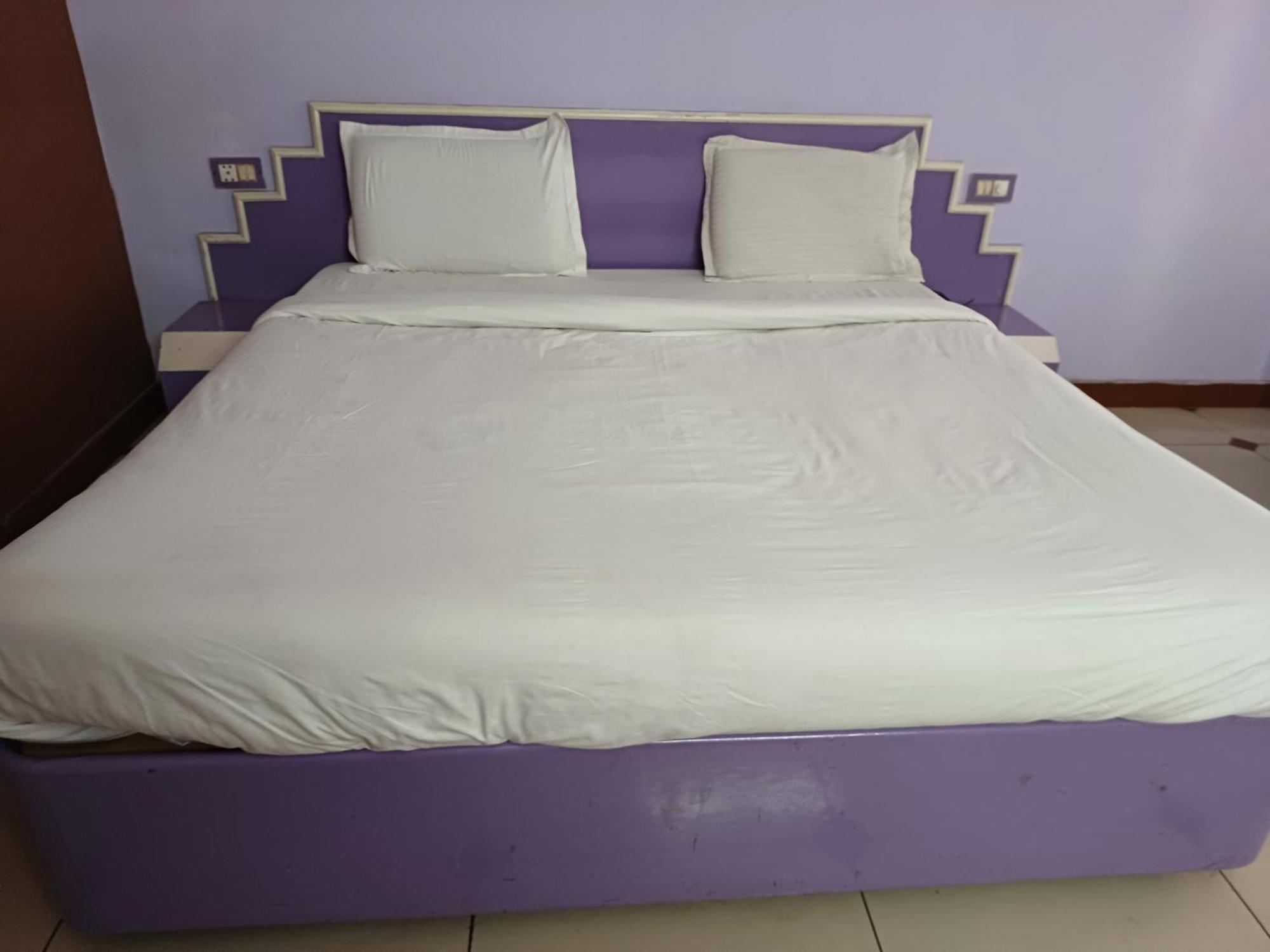 Maya International 3*