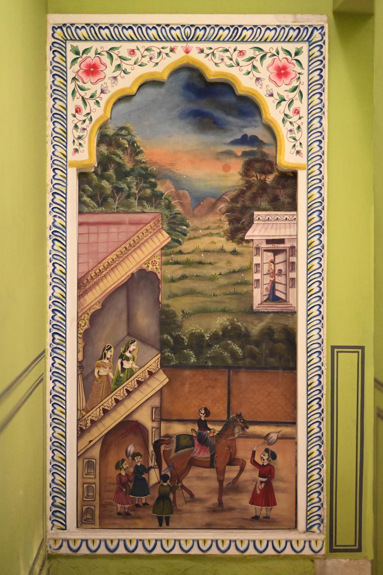 Chitra Katha - A Story Per Hotel 2*