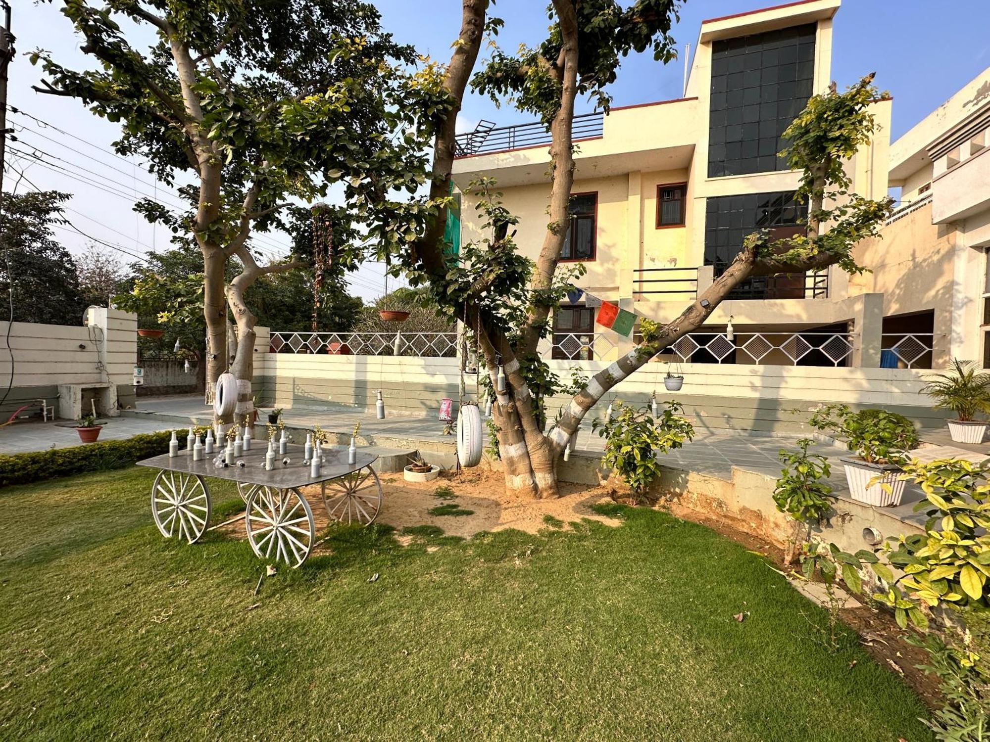 Lush Homestay Jaipur