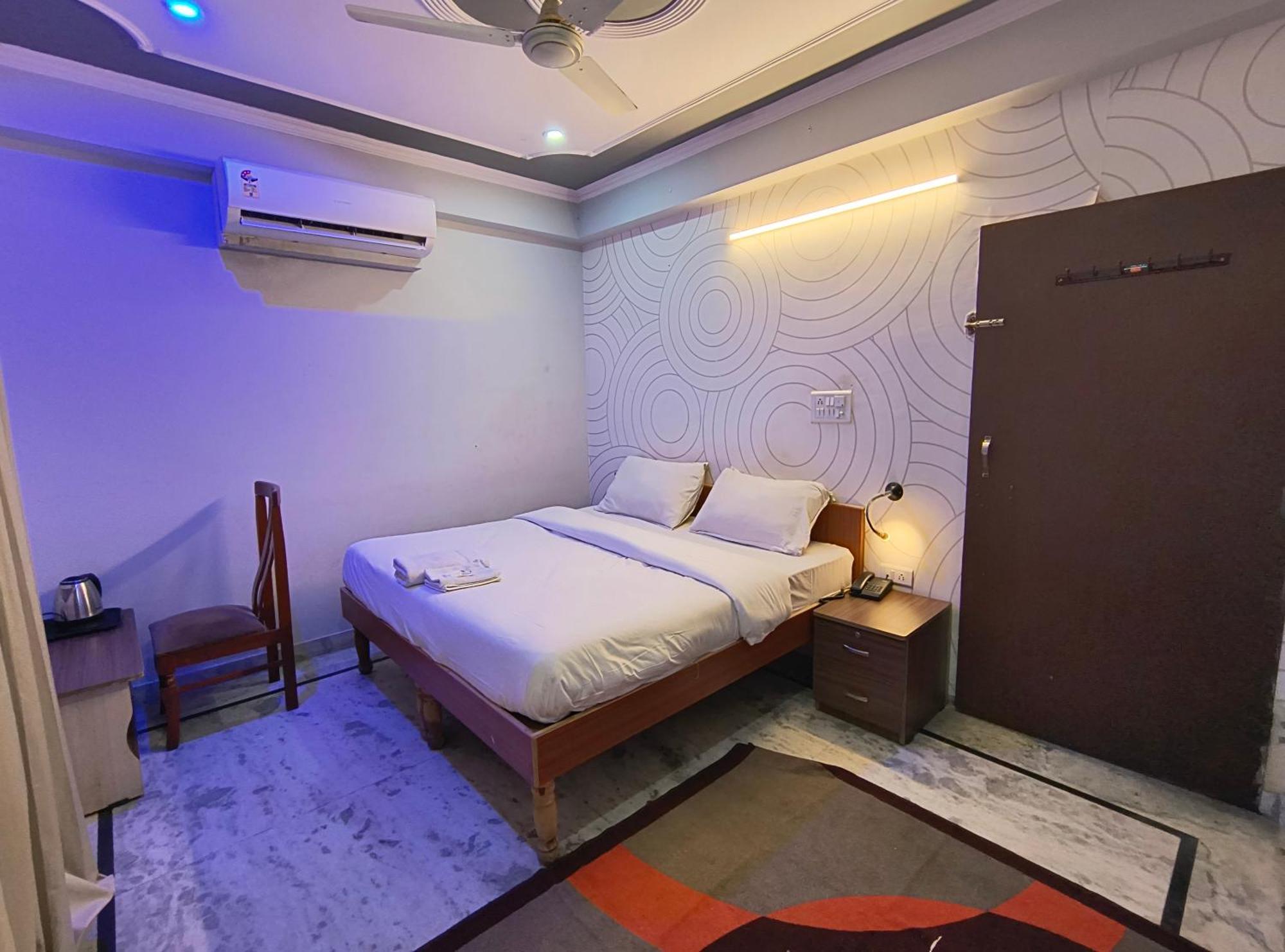 Hotel 7 Nights Jaipur
