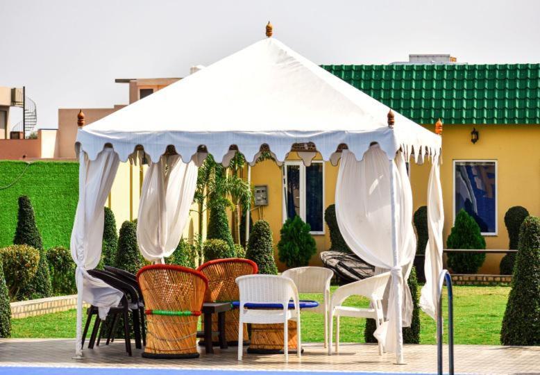 Sparsh Canopy