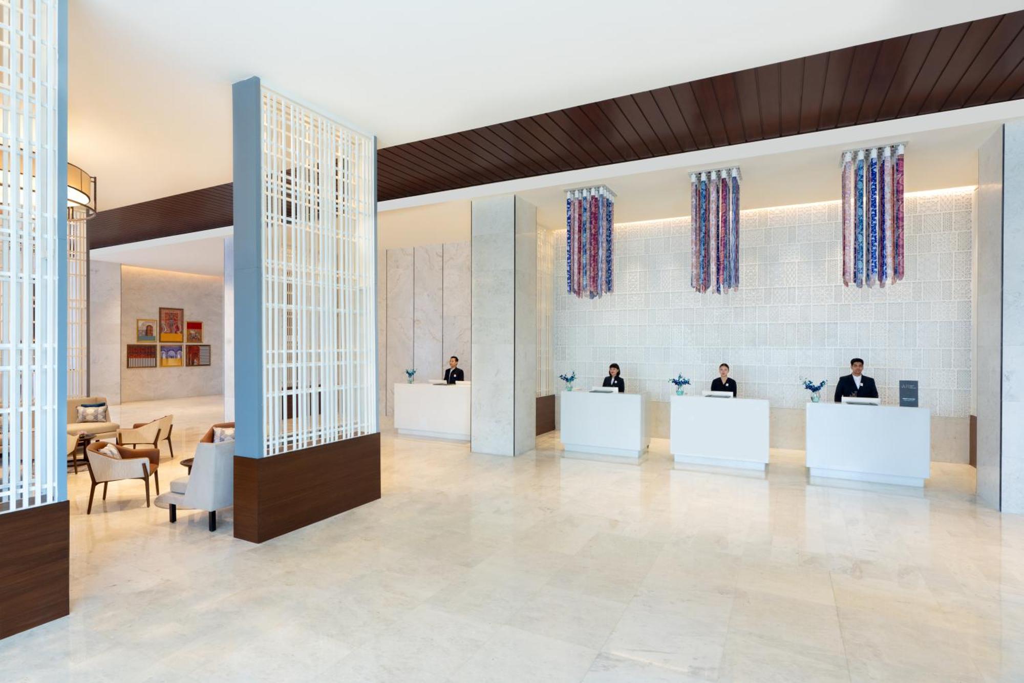 Novotel Convention Centre Hotel Jaipur