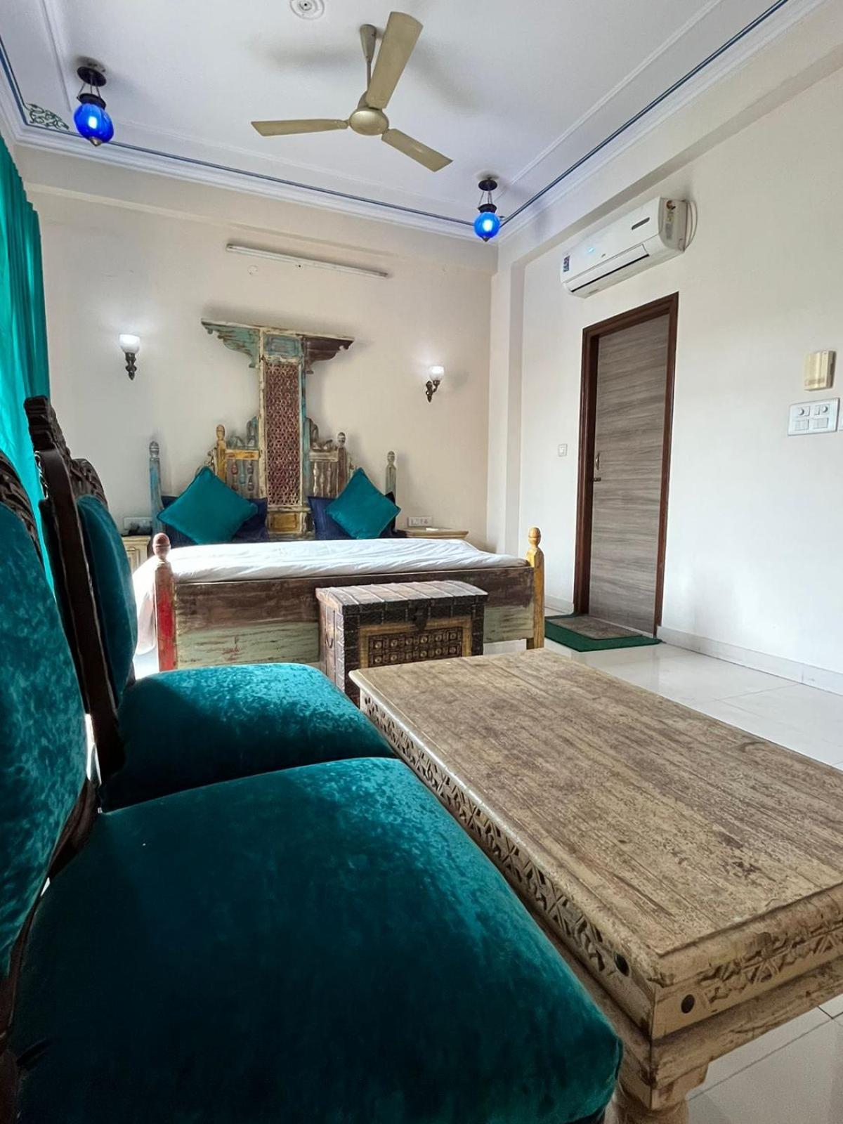 Little Ganesha Hotel Jaipur