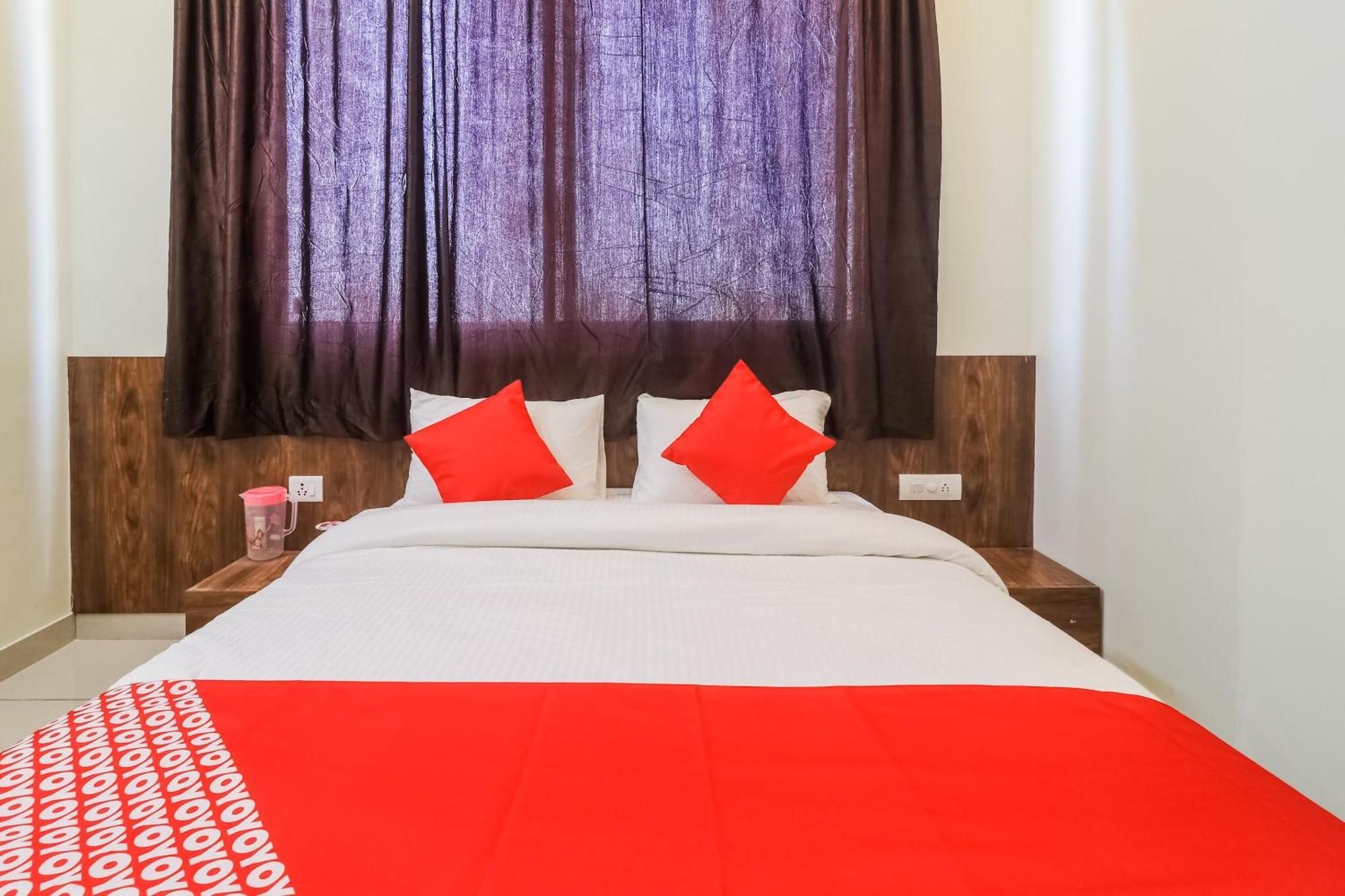 Hotel Oyo Flagship The Mint Jaipur