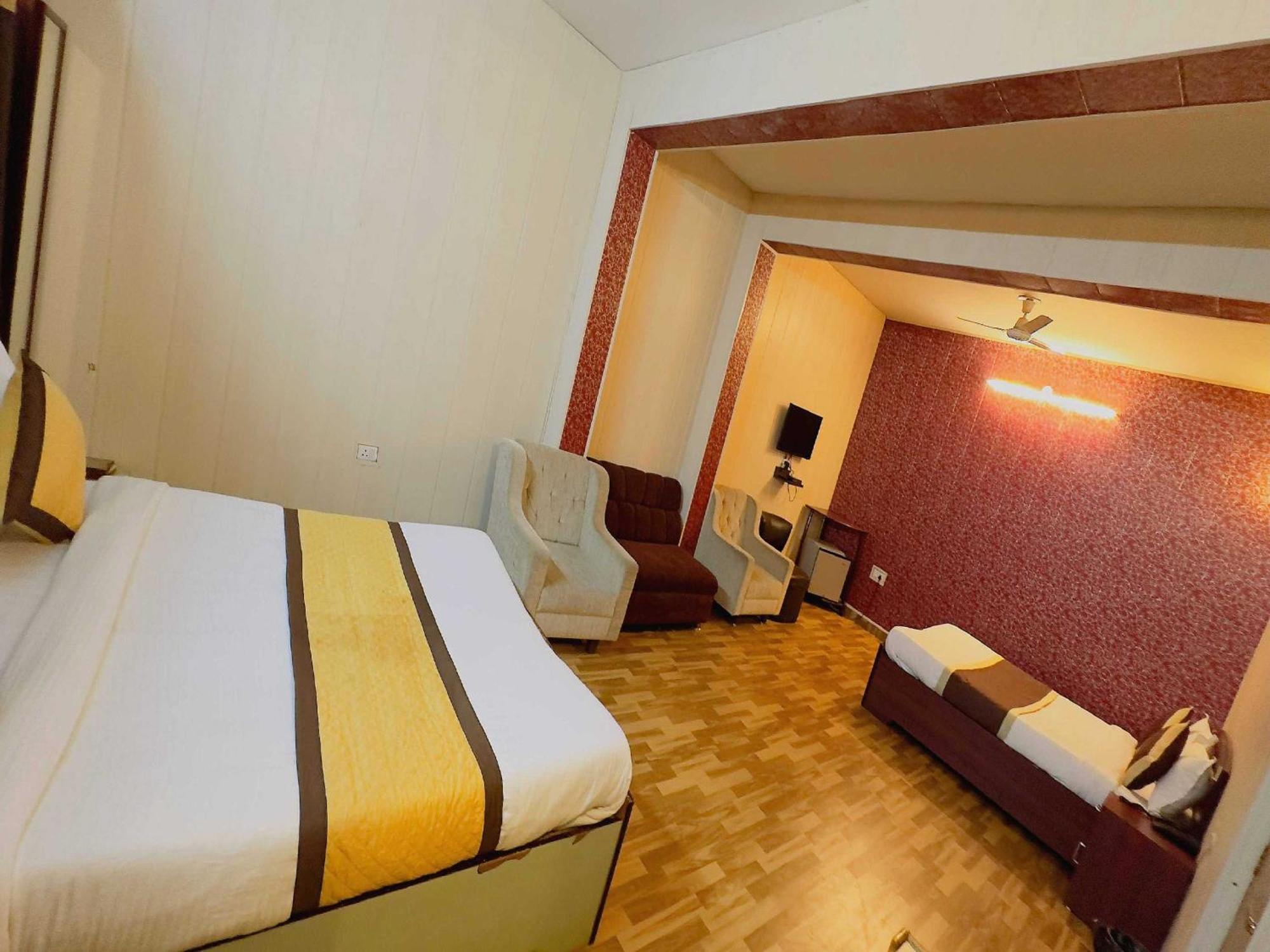Collection O Jypore Saffron Hotel 3*
