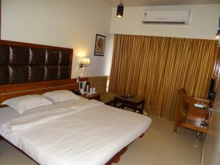 Hotel Treebo Natraj - 3*