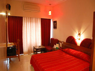 Treebo Natraj - Hotel 3*