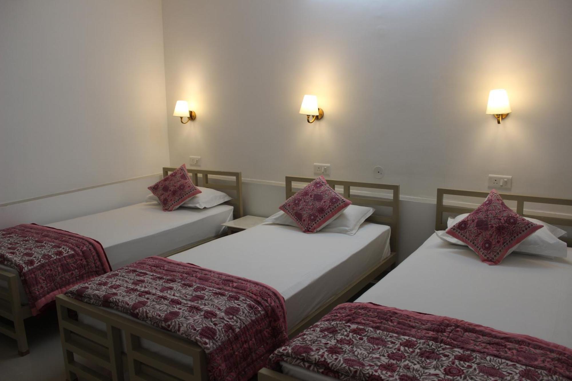 Guest house Doongri House *