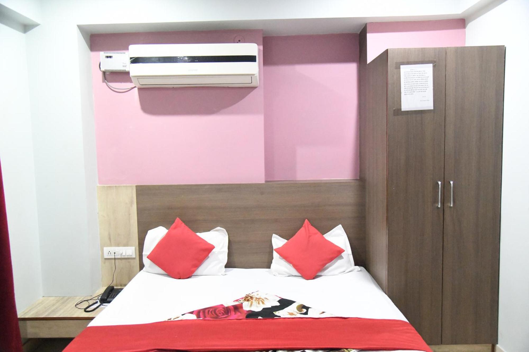 Thikana Palace 3*