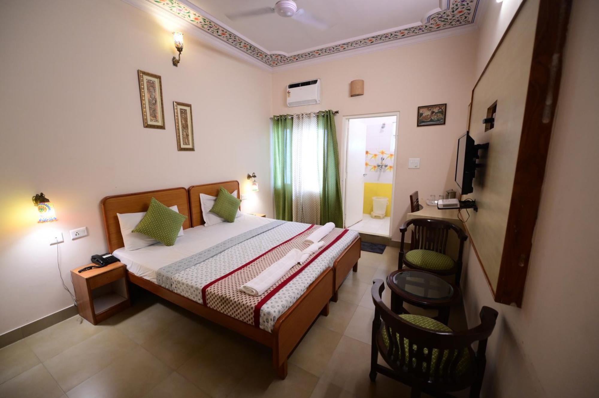 Chitra Katha - A Story Per Hotel