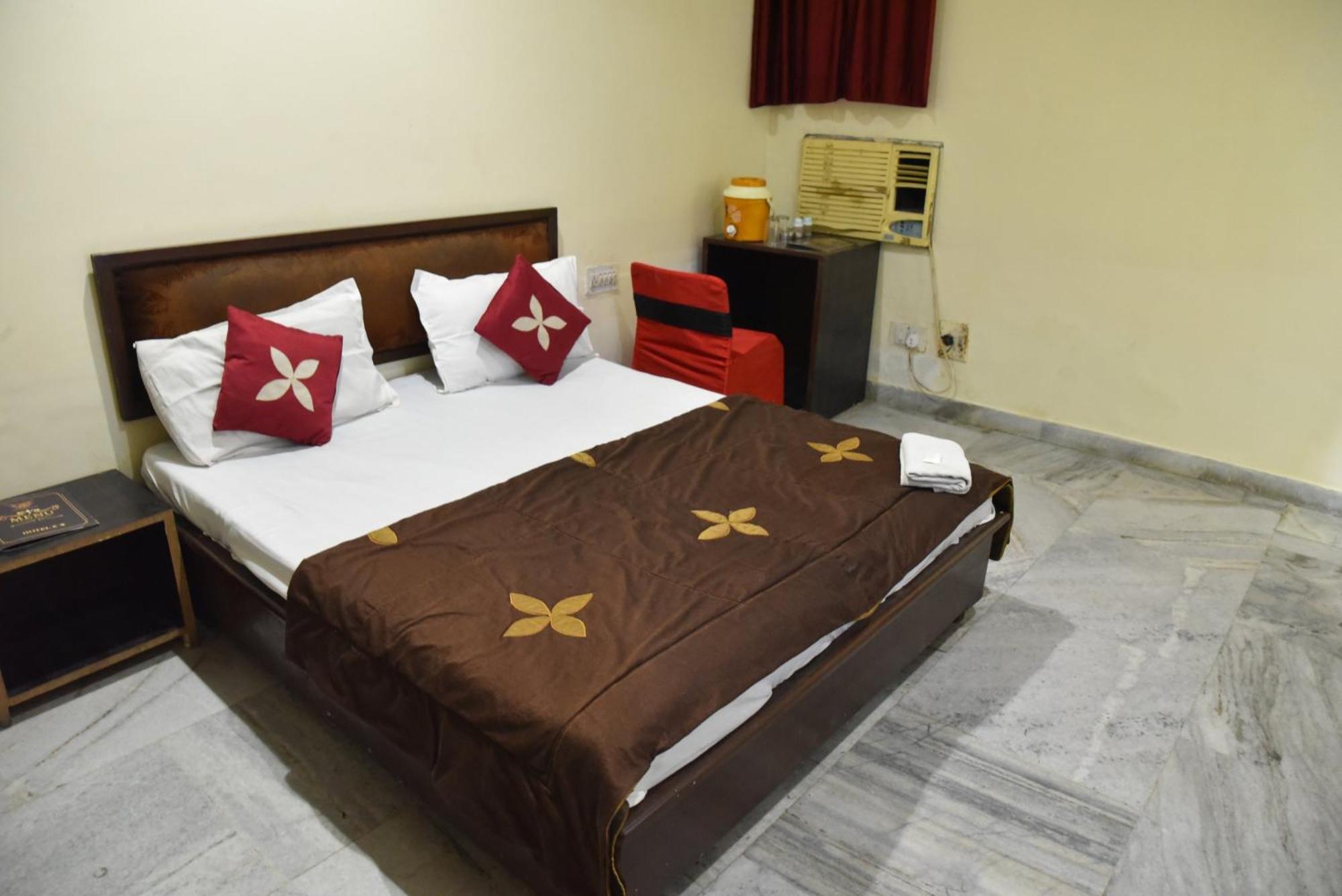 Hotel C-9