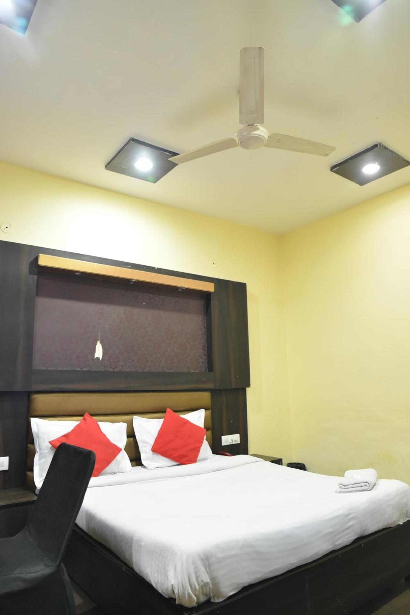 Hotel C-9 3*