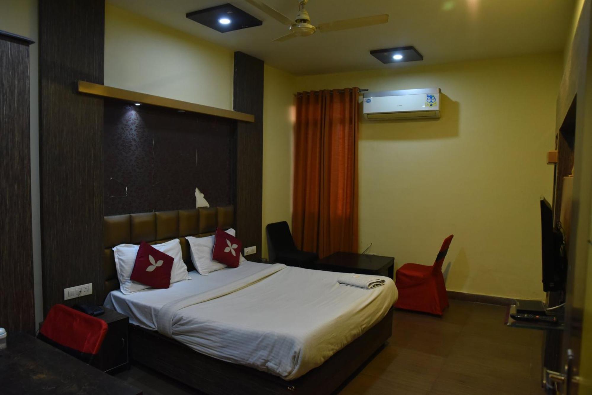 Hotel C-9