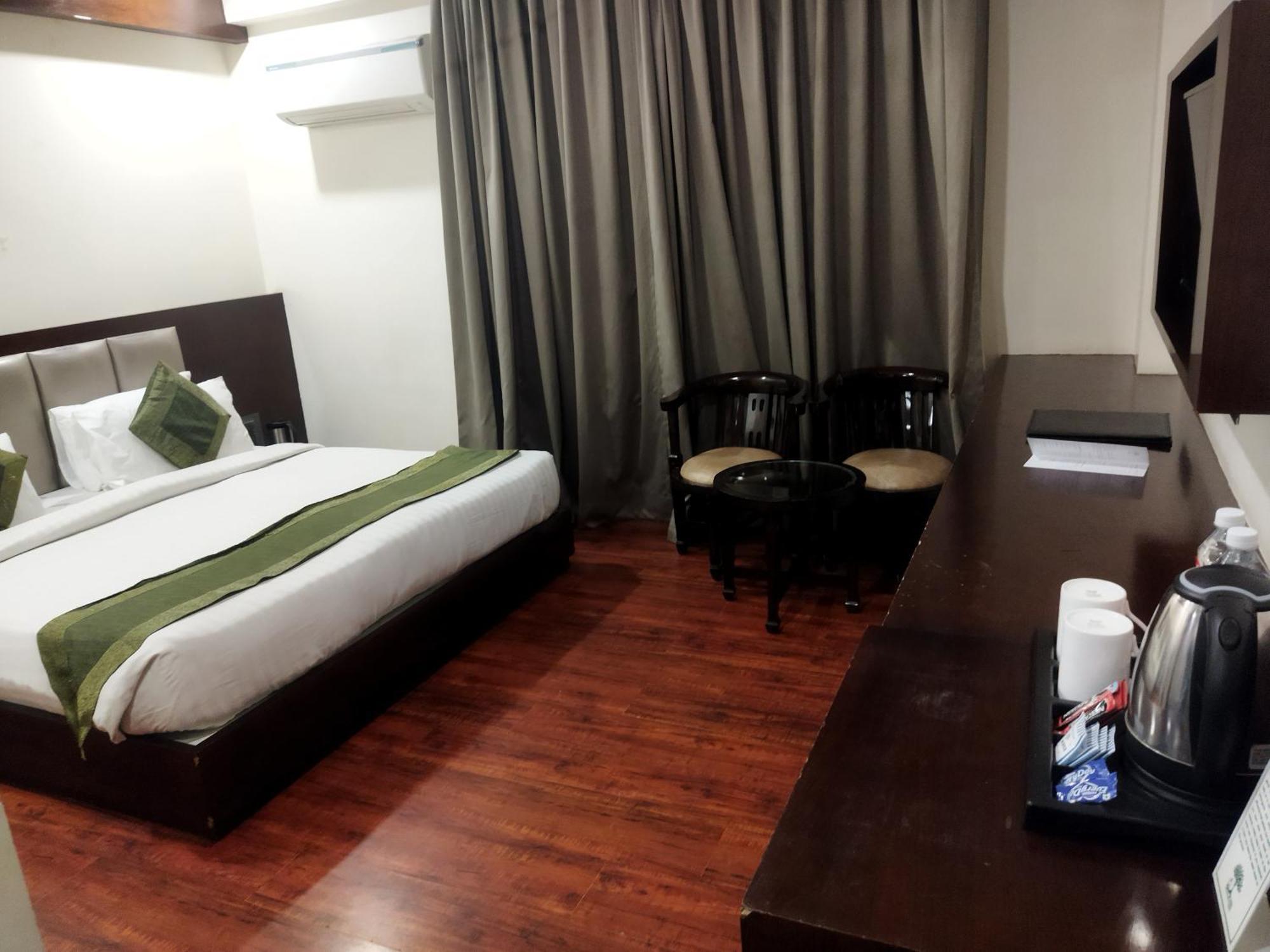 Hotel Tgi Apple
