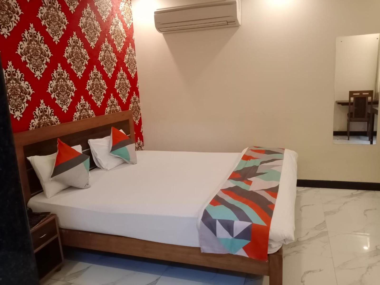 Jasoda Heritage By Keshav Global 3*