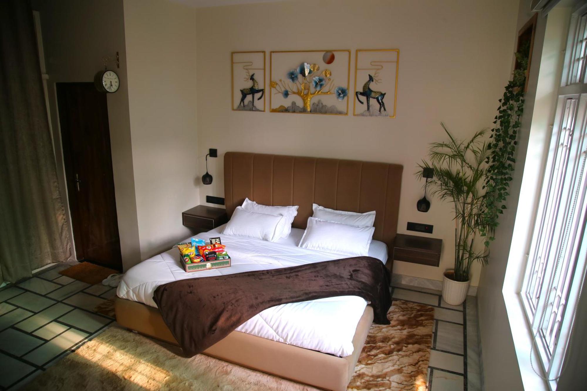 Guest house House No 87a
