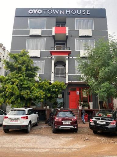 Jaiman Hotel 4*