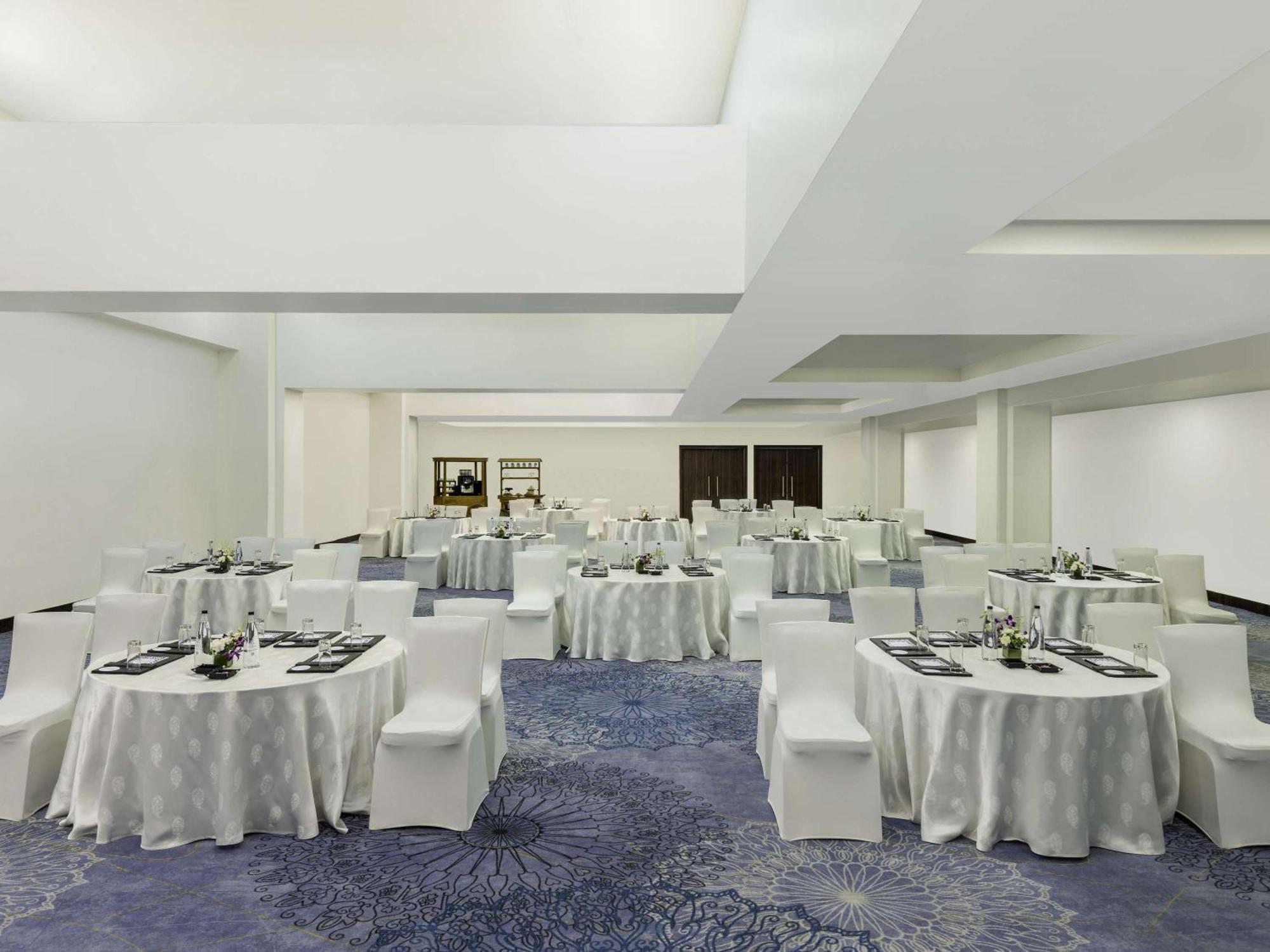 Hotel Novotel Convention Centre Jaipur