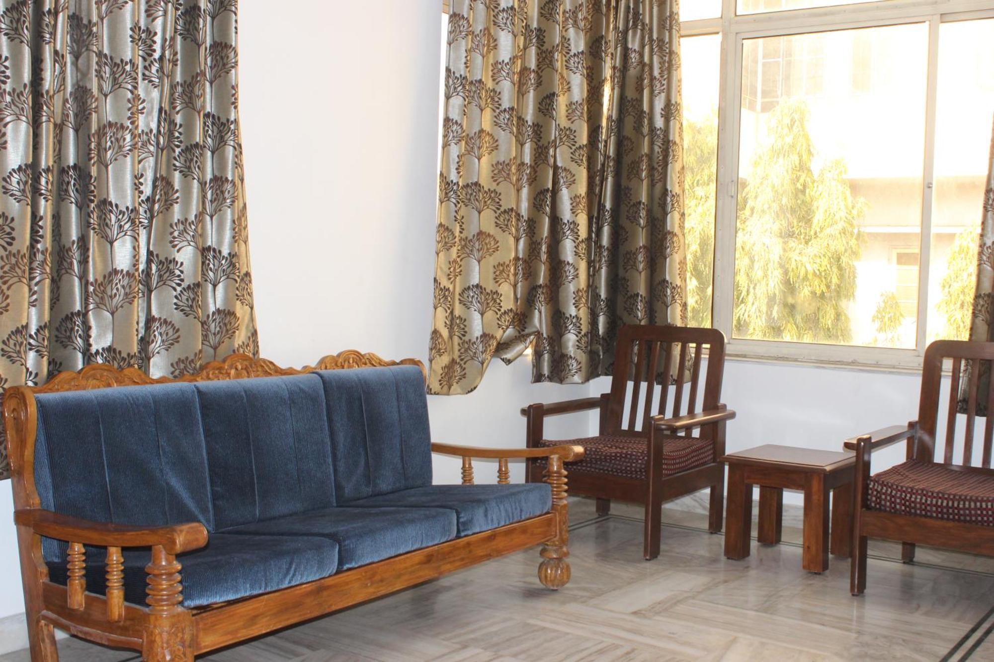 Sukhvilas Bed & Breakfast