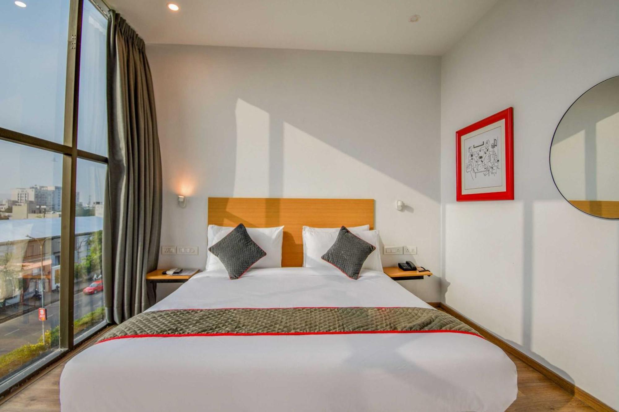 Hotel Townhouse Kg Estate Jaipur