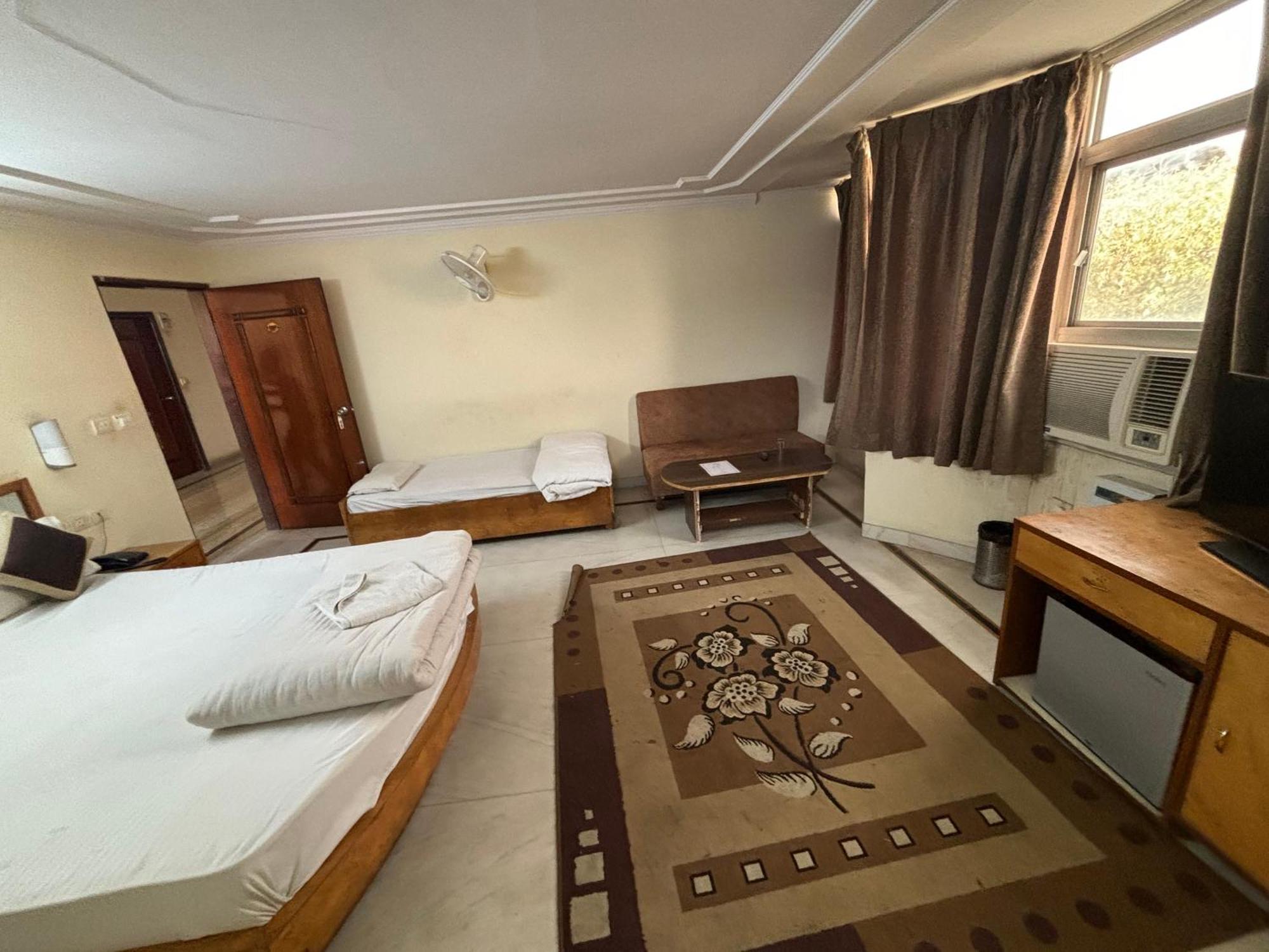 Hotel Siddhi Vinayak Station Road Jaipur
