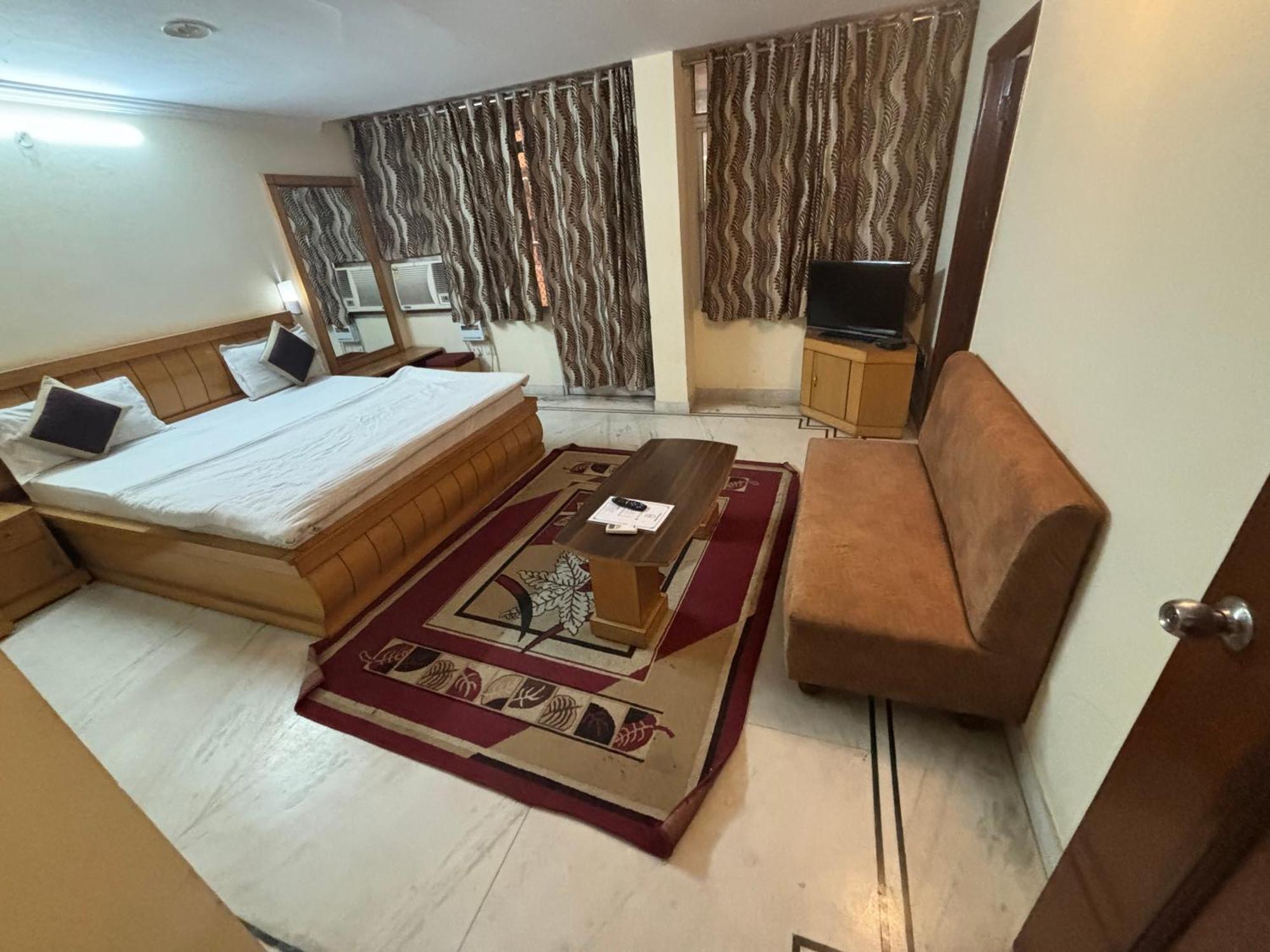 Siddhi Vinayak Station Road Hotel Jaipur