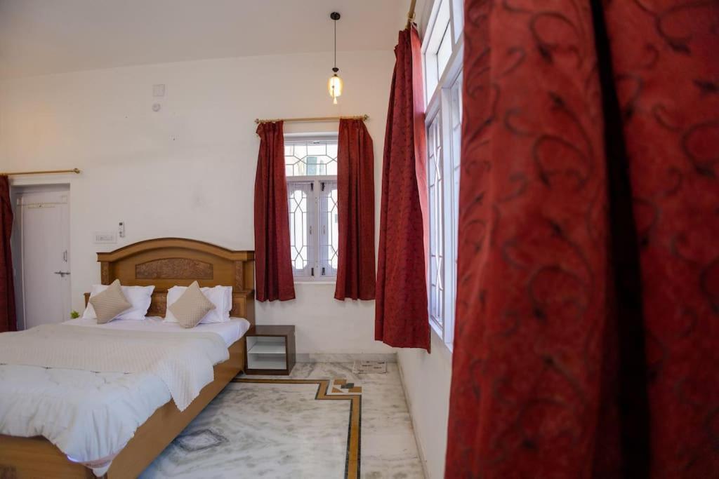 Villa Rk Palace