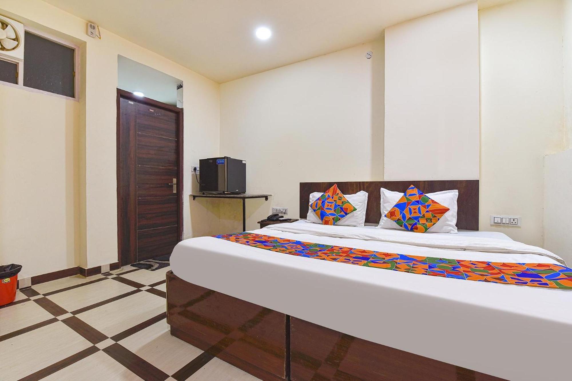 Hotel Fabhotel Monark Jaipur