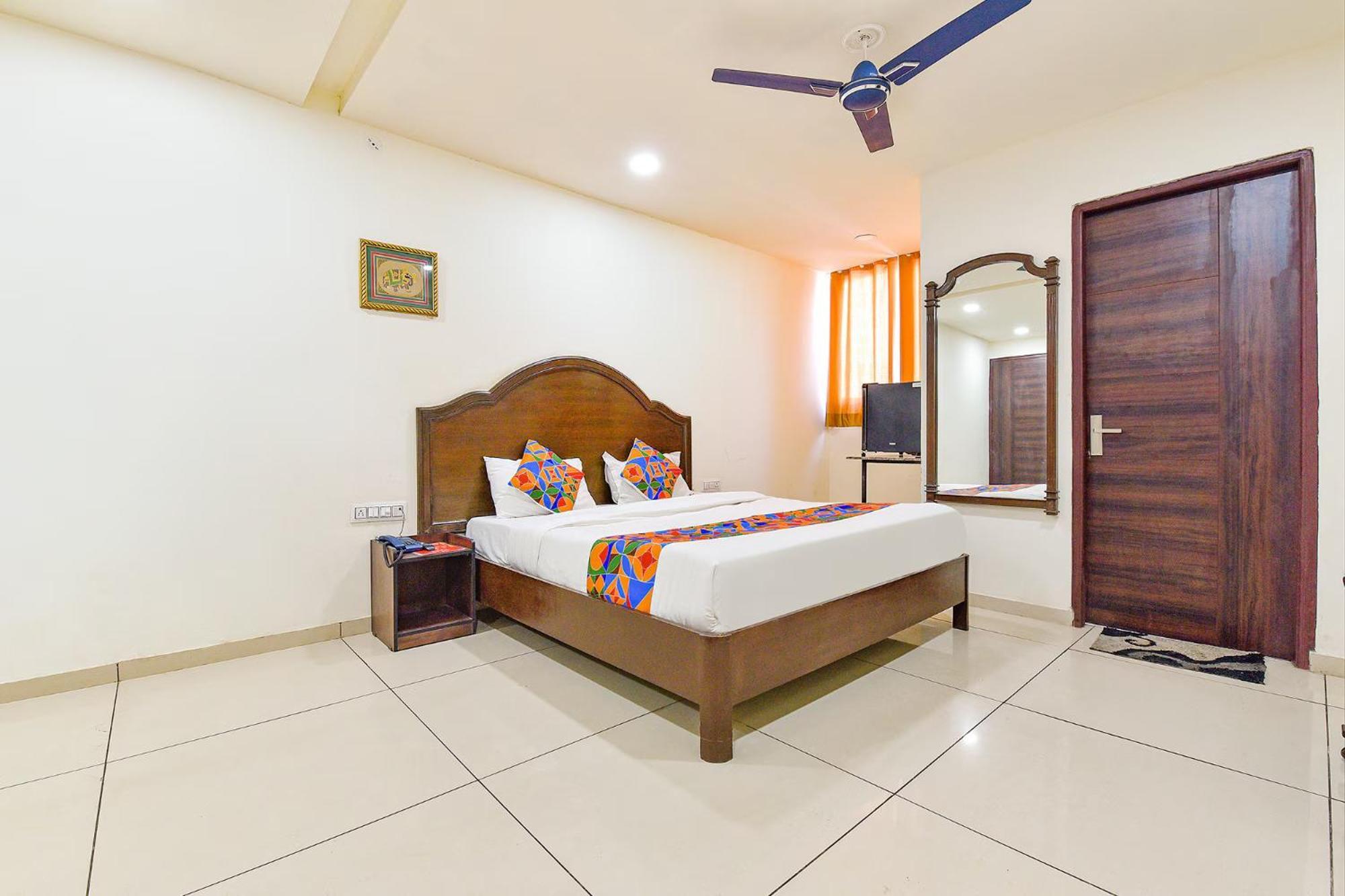 Fabhotel Monark Jaipur