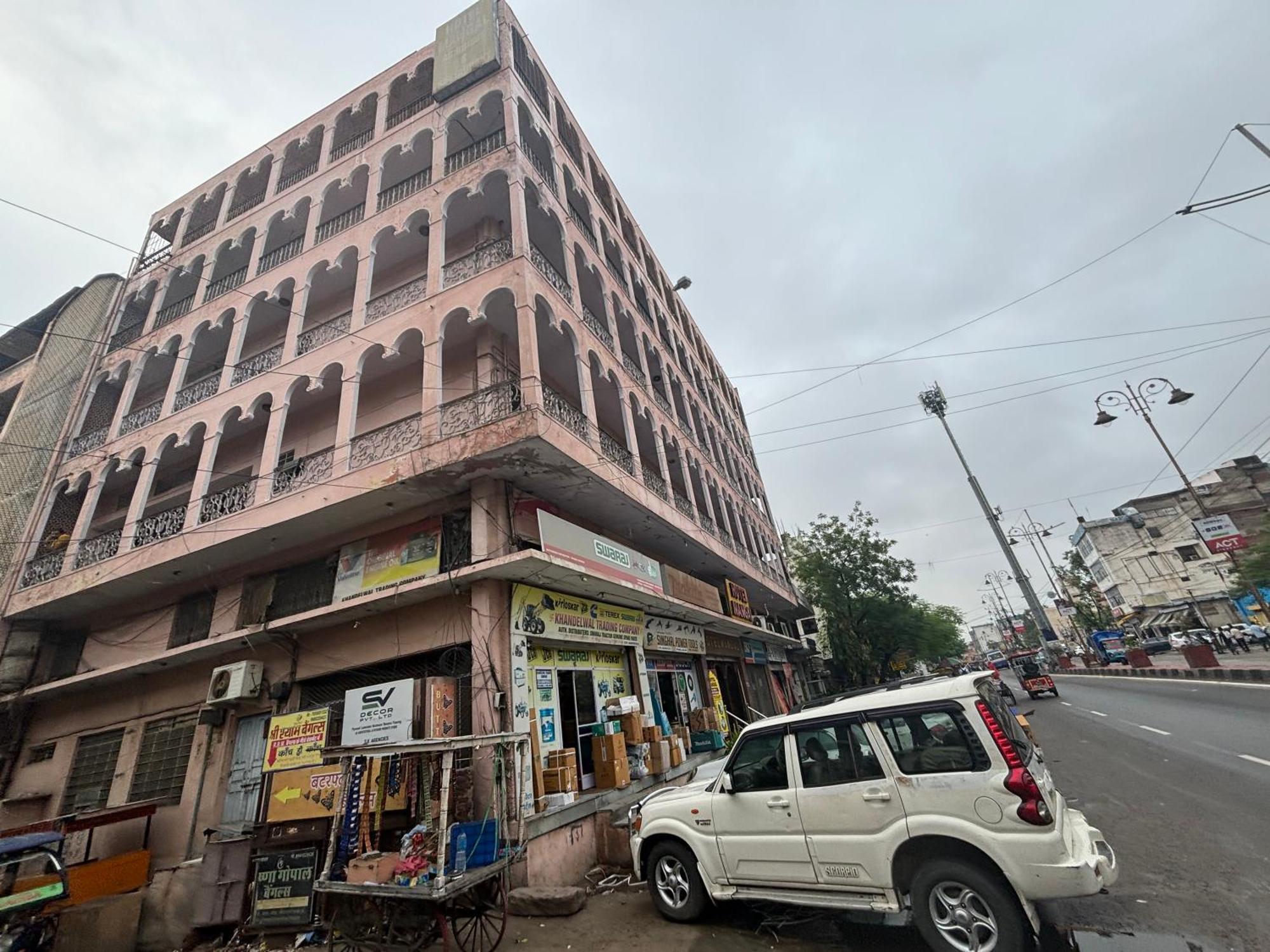 Mangal Hotel