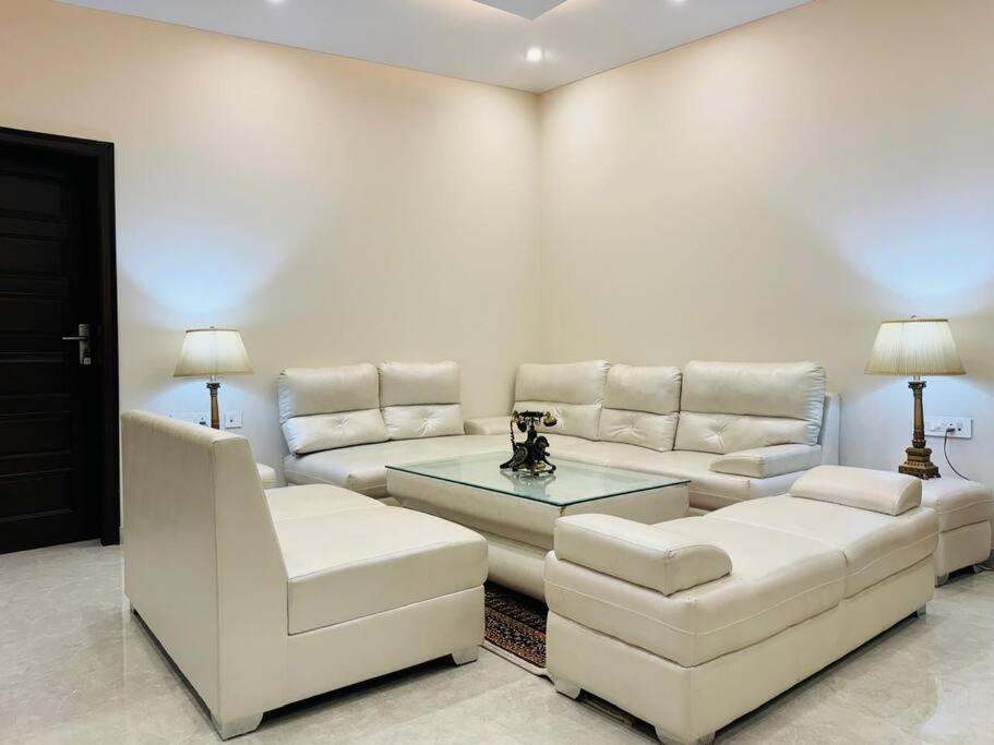 Palm Familia By Palm Leisure Holiday home Jaipur