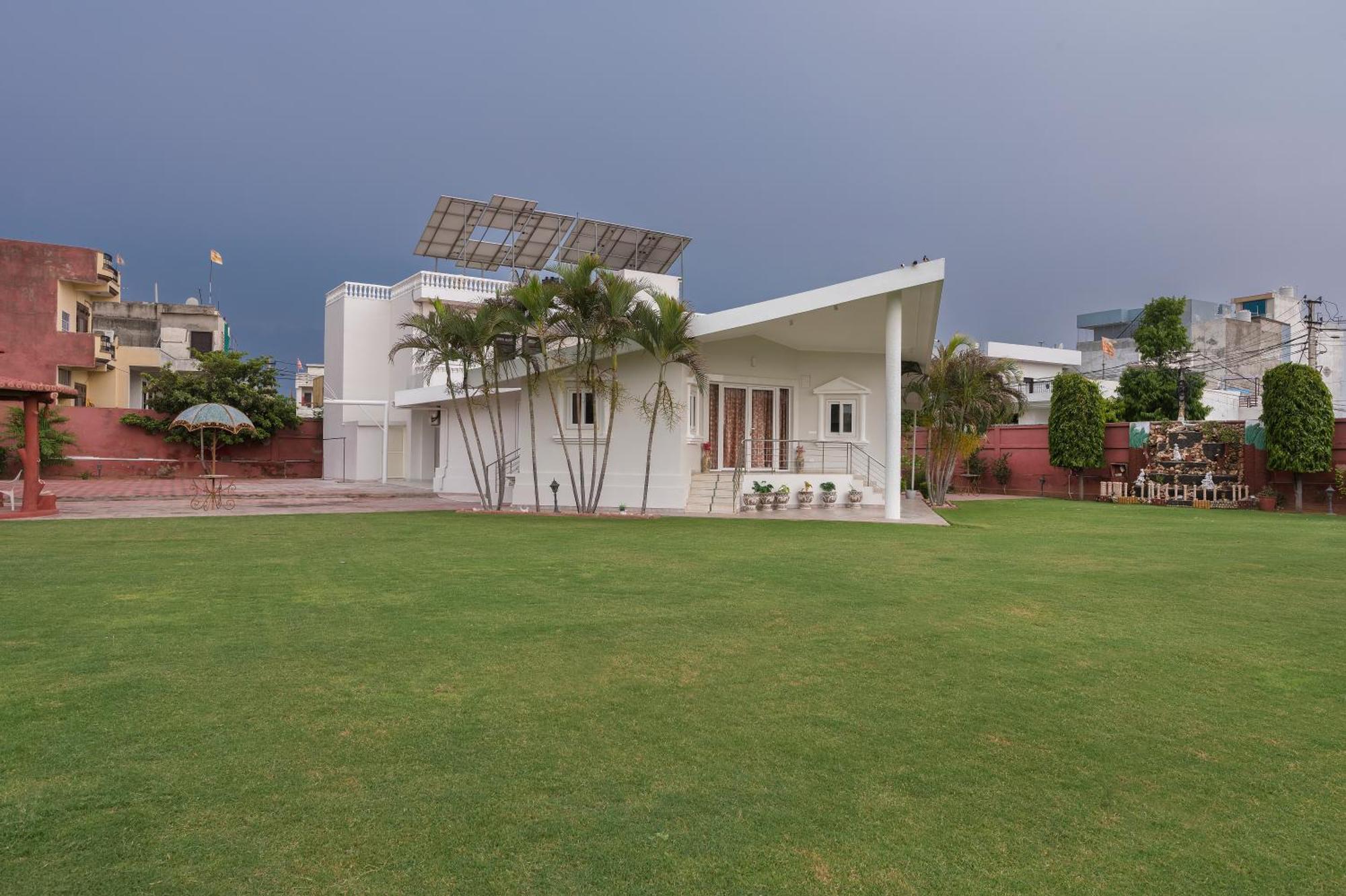 Palm Familia By Palm Leisure Jaipur