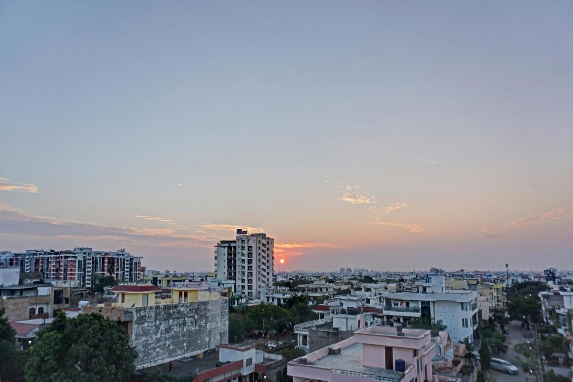 Collection O Sundew Hotel 4*