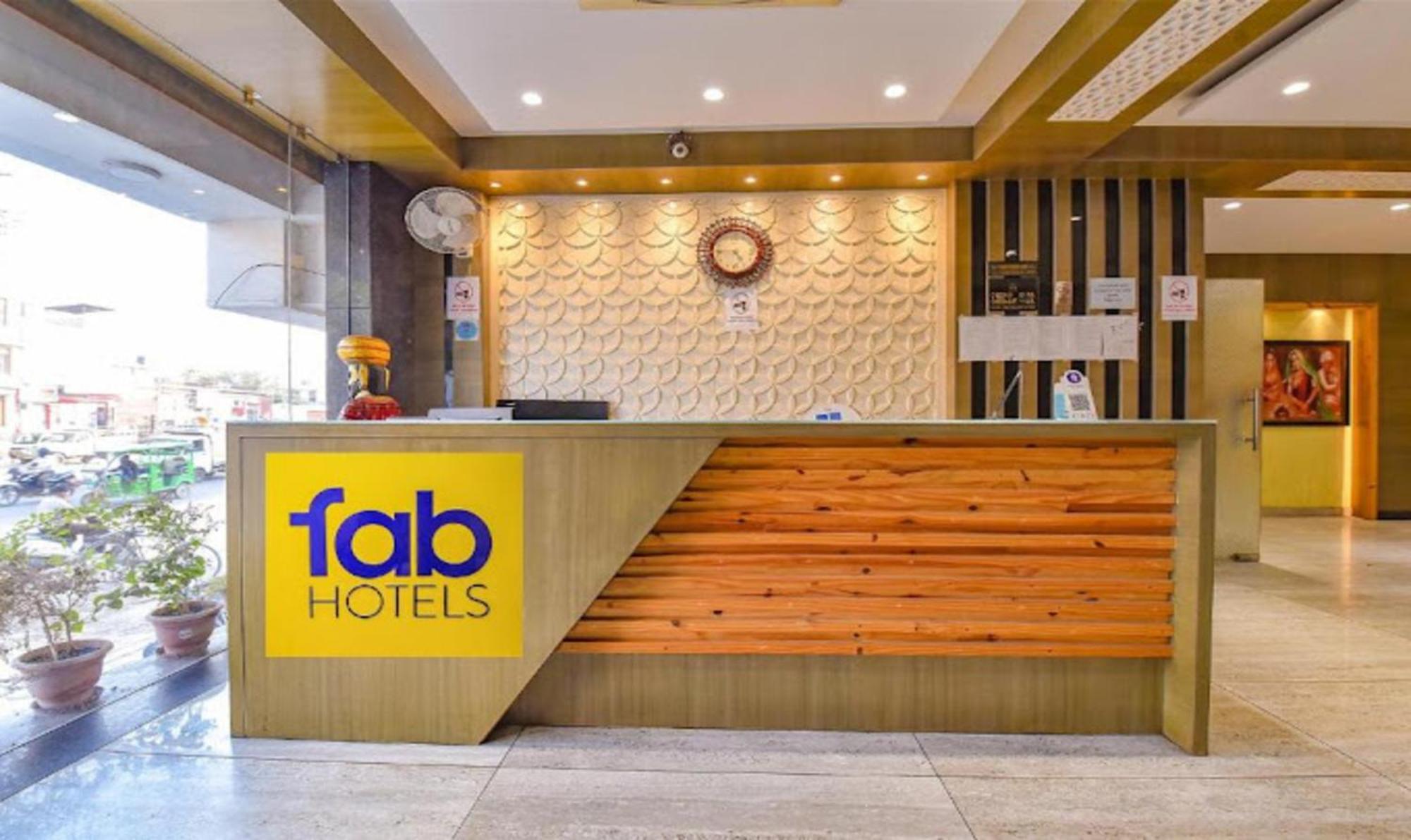 Fabhotel The Wind Palace Jaipur