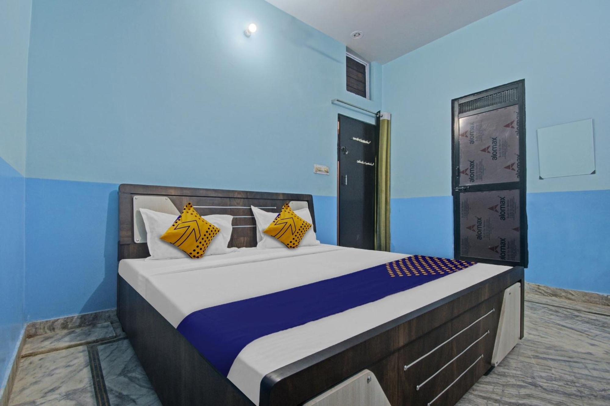 Spot On Rj14 Hotel 2*