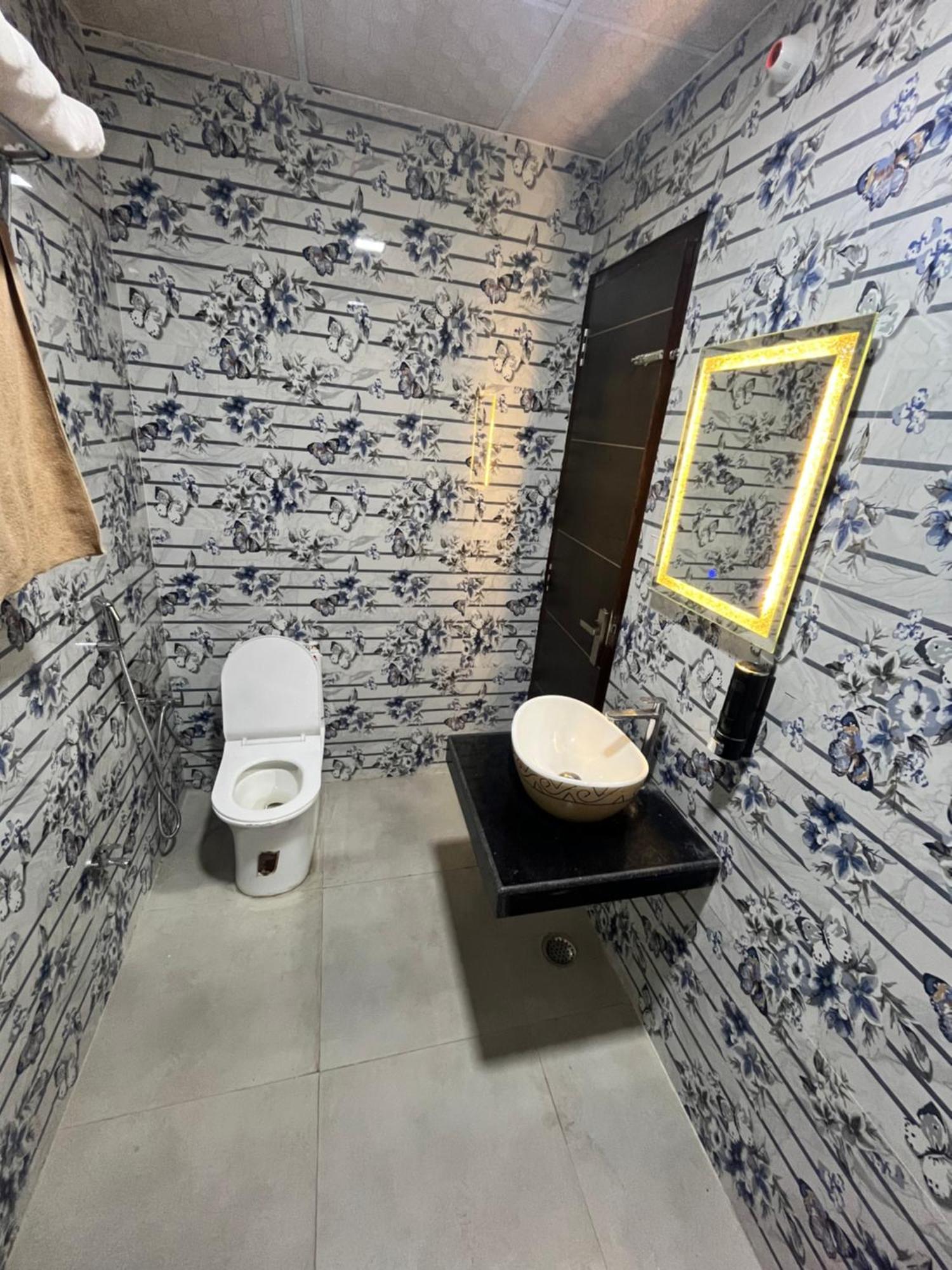 Nexlay Aqua Farmhouse Holiday park Jaipur