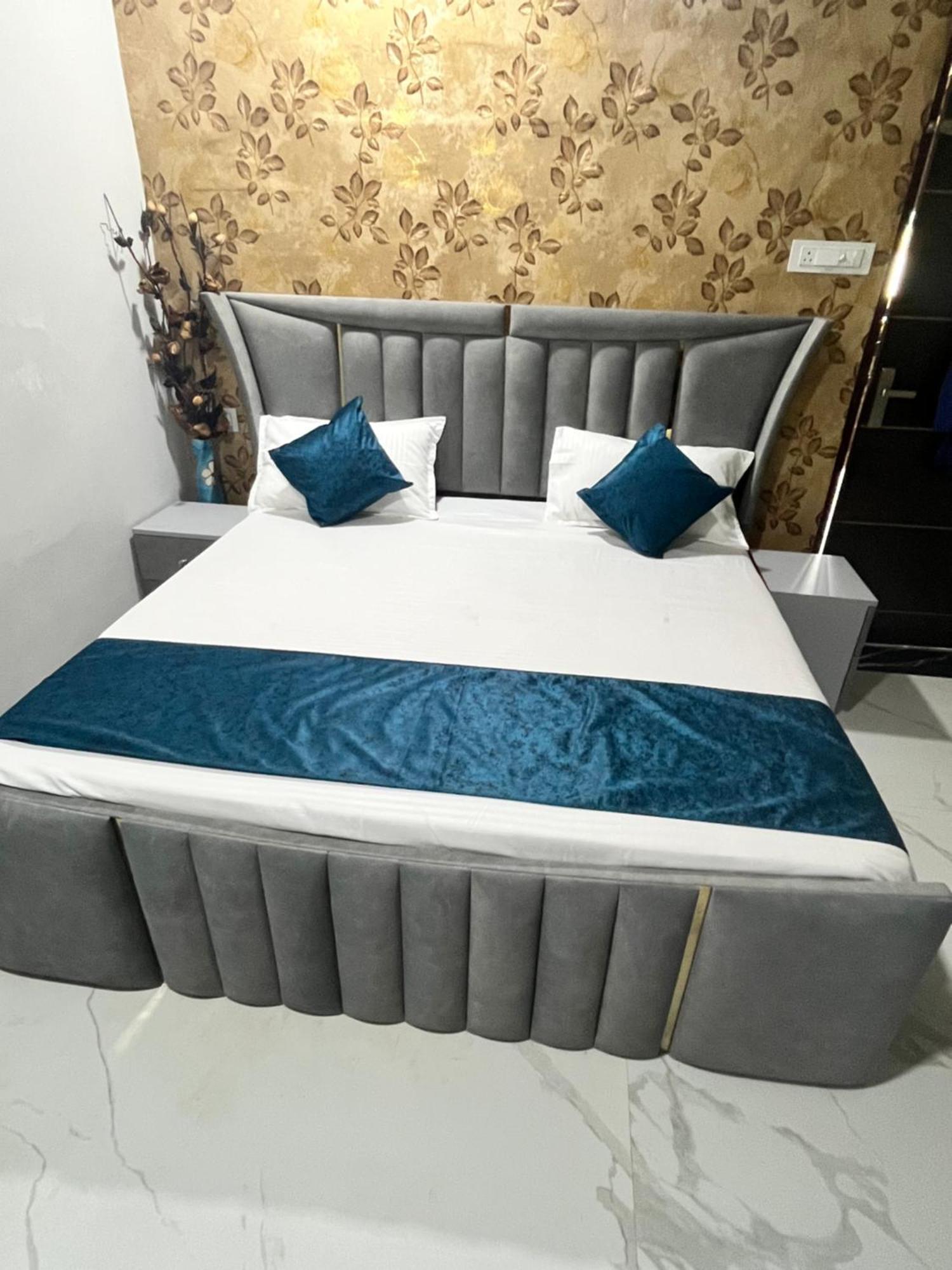 Nexlay Aqua Farmhouse Jaipur