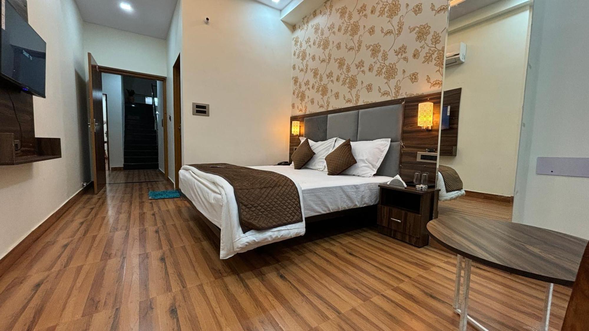 Down Town 3* Jaipur
