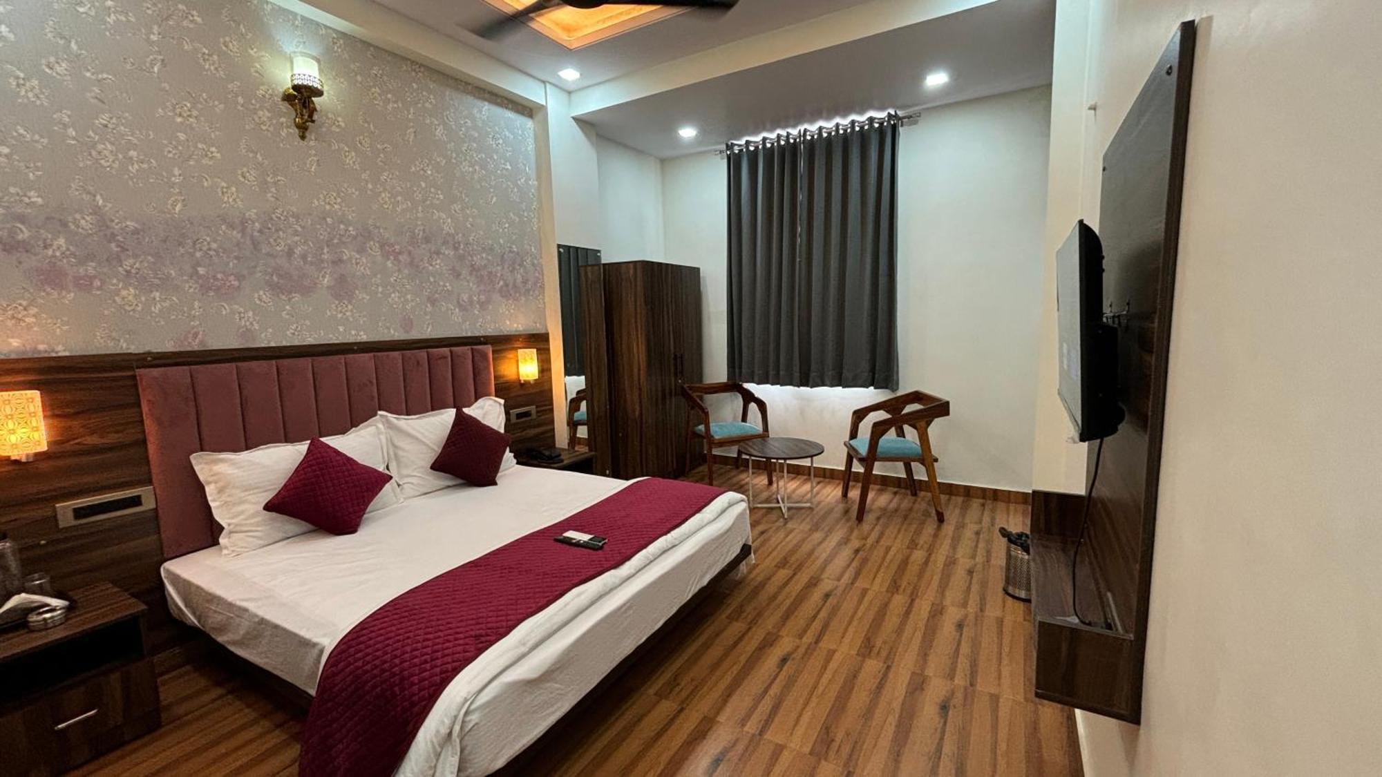 Down Town Hotel 3*