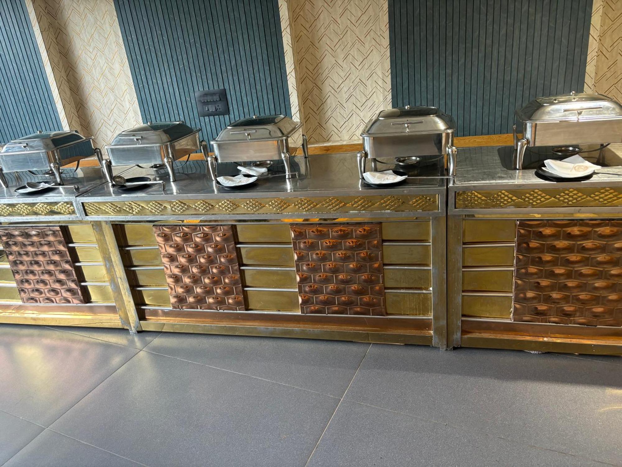Anju Shree Inn-near Airport Terminal 1