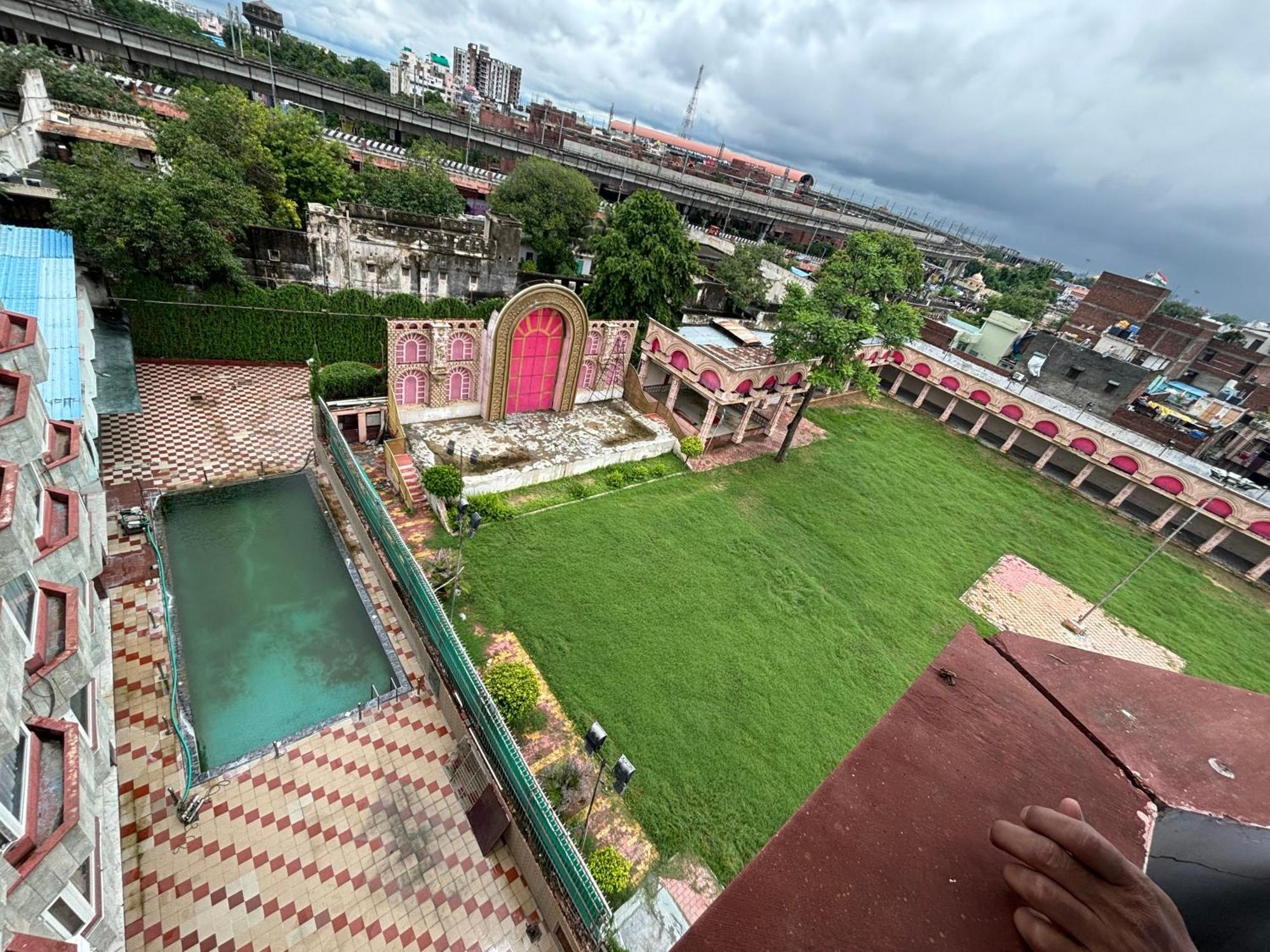 Maya International Hotel Jaipur