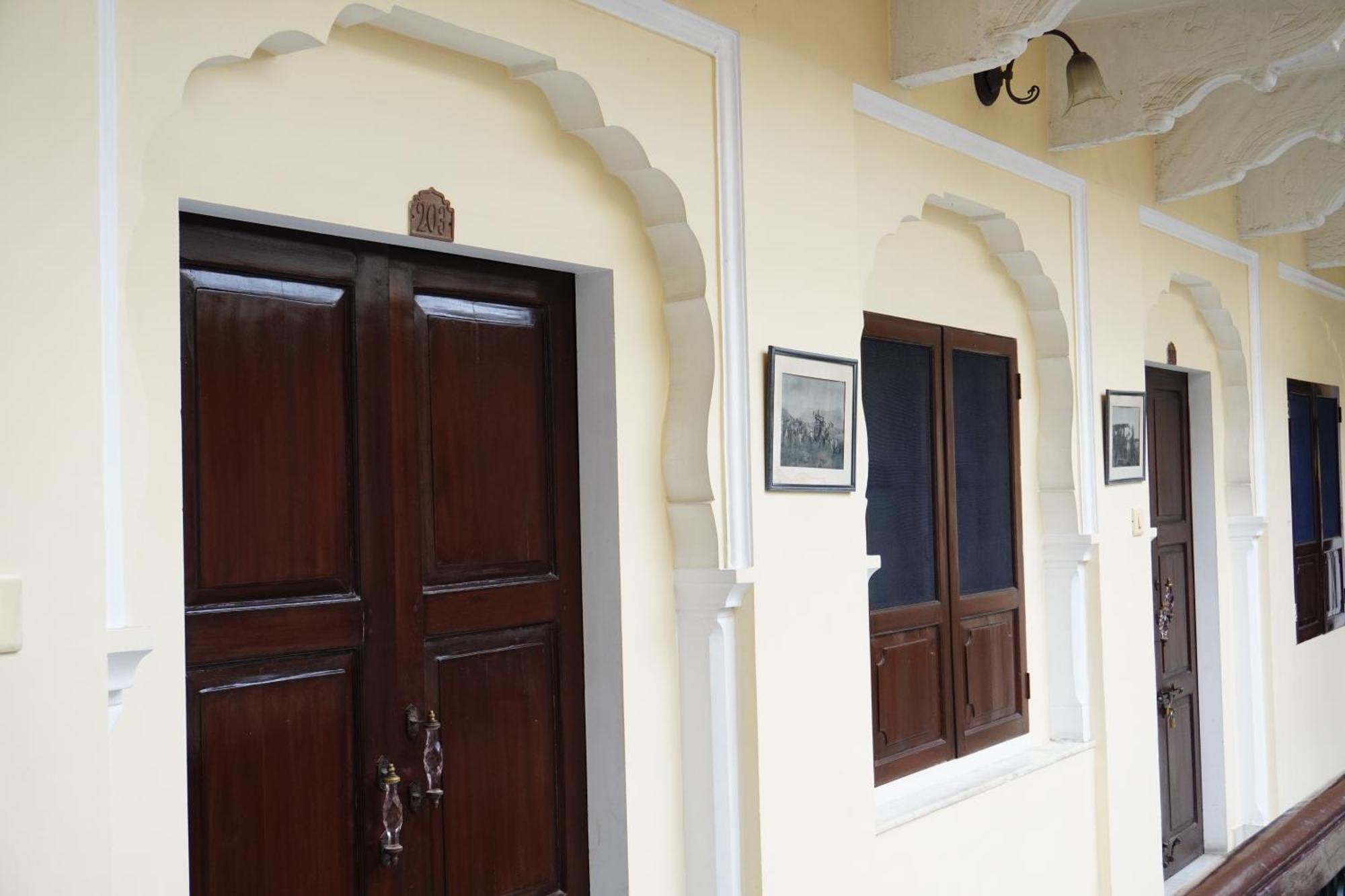 Khandela Haveli - A Boutique Heritage Hotel 3*