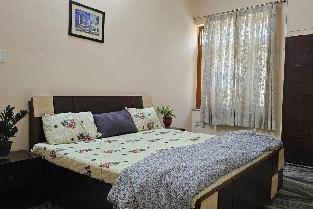 Kaushik House - Luxury Garden Homestay Near Vaishali Nagar * Jaipur