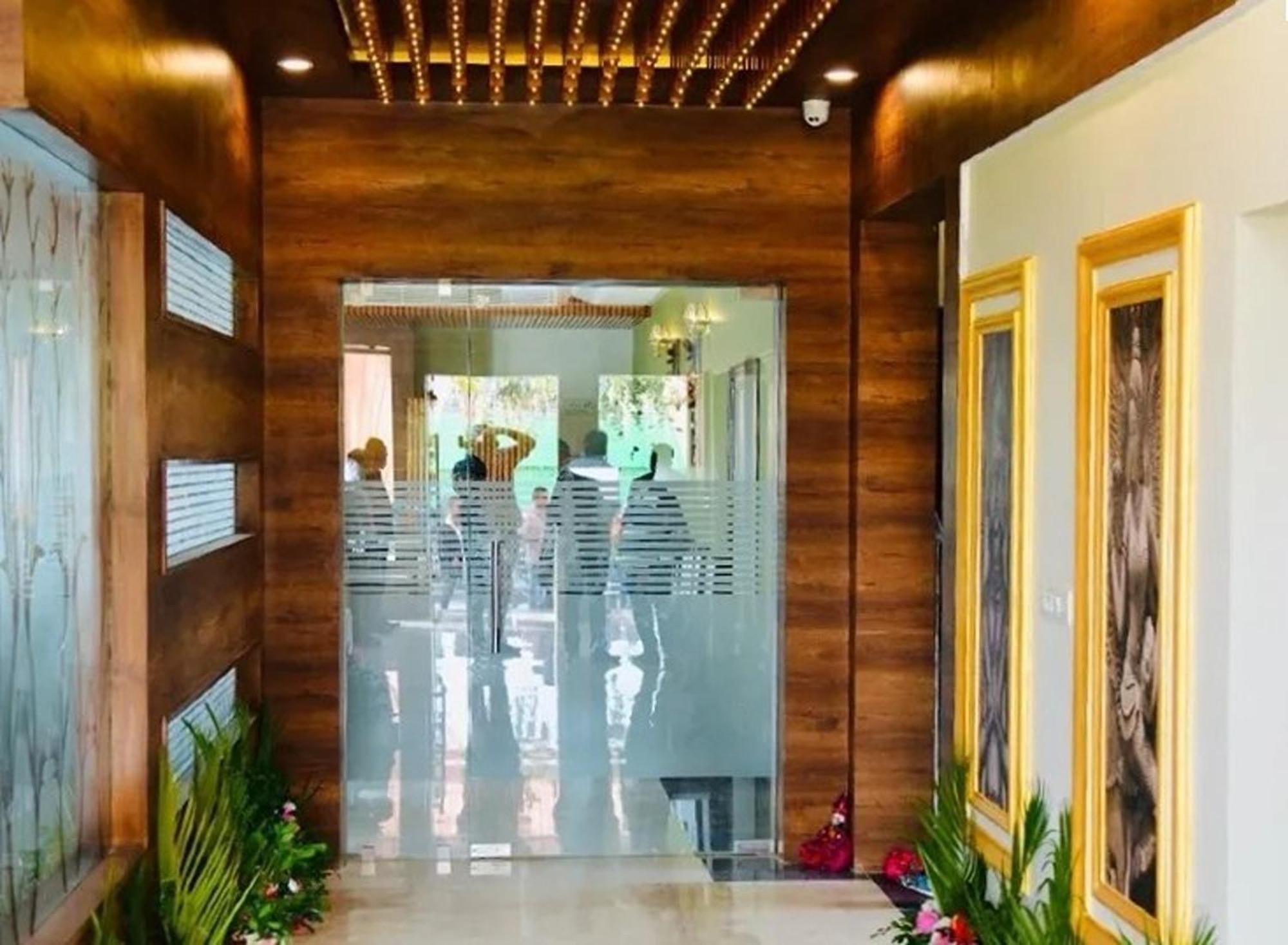Sanskar Palace, Vaishali Nagar, Hotel 3*