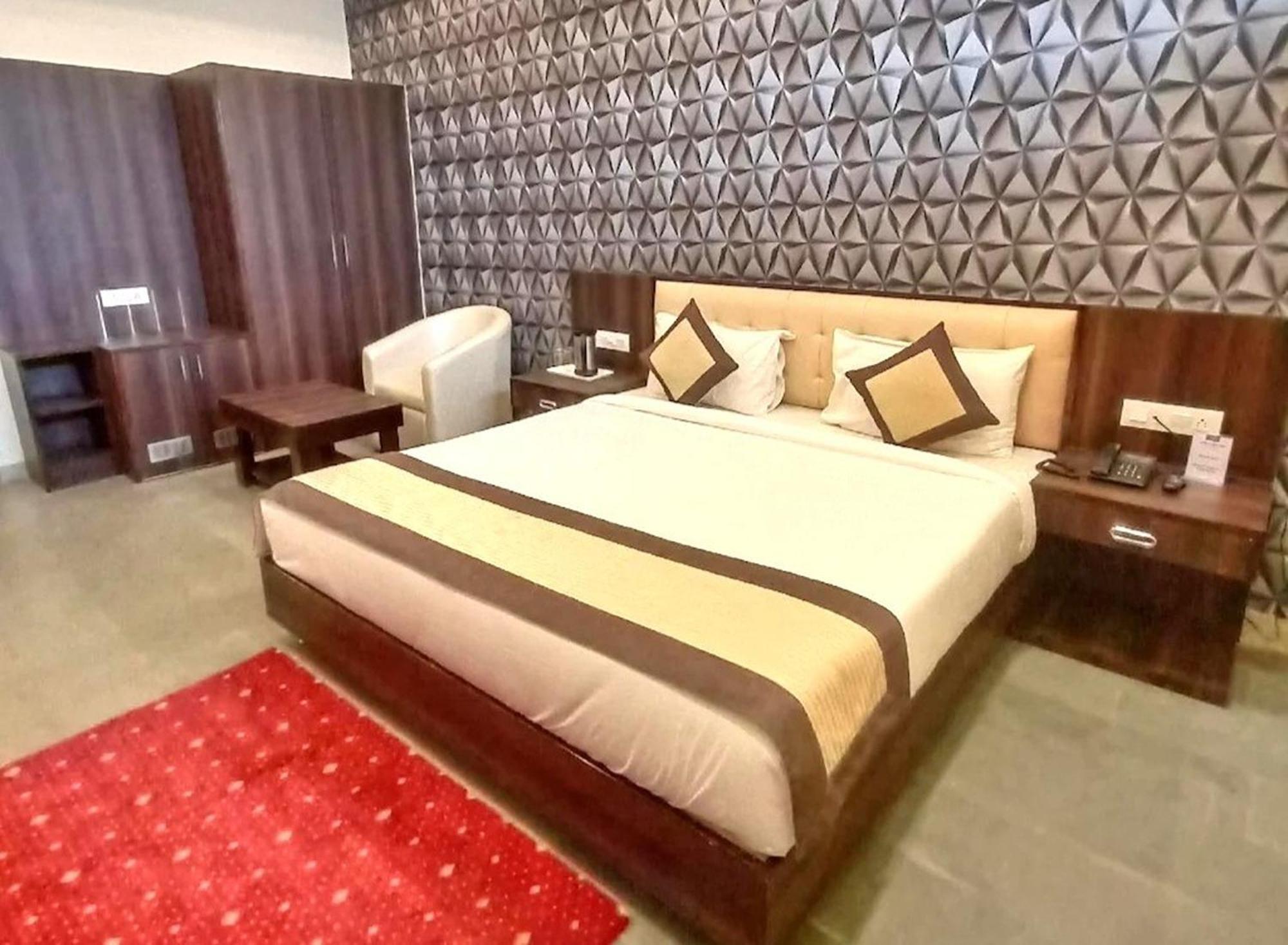 Sanskar Palace, Vaishali Nagar, Hotel Jaipur